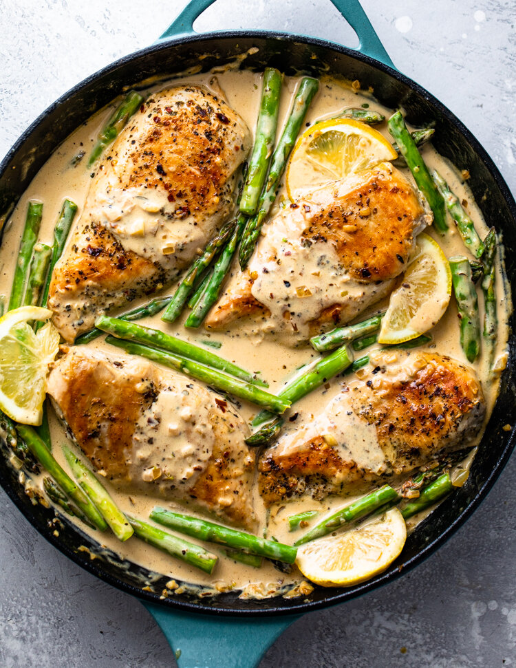 Creamy Lemon Chicken with Asparagus