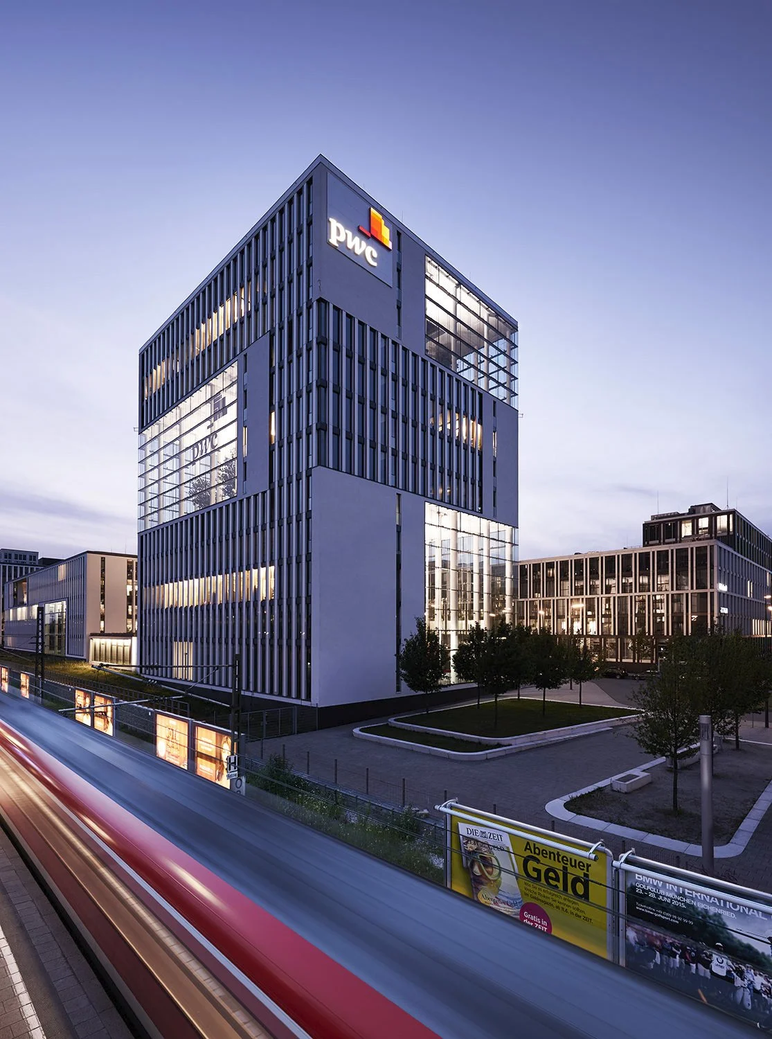 architekturfotografie-corporatefotografie-pwc-muenchen-2.jpg
