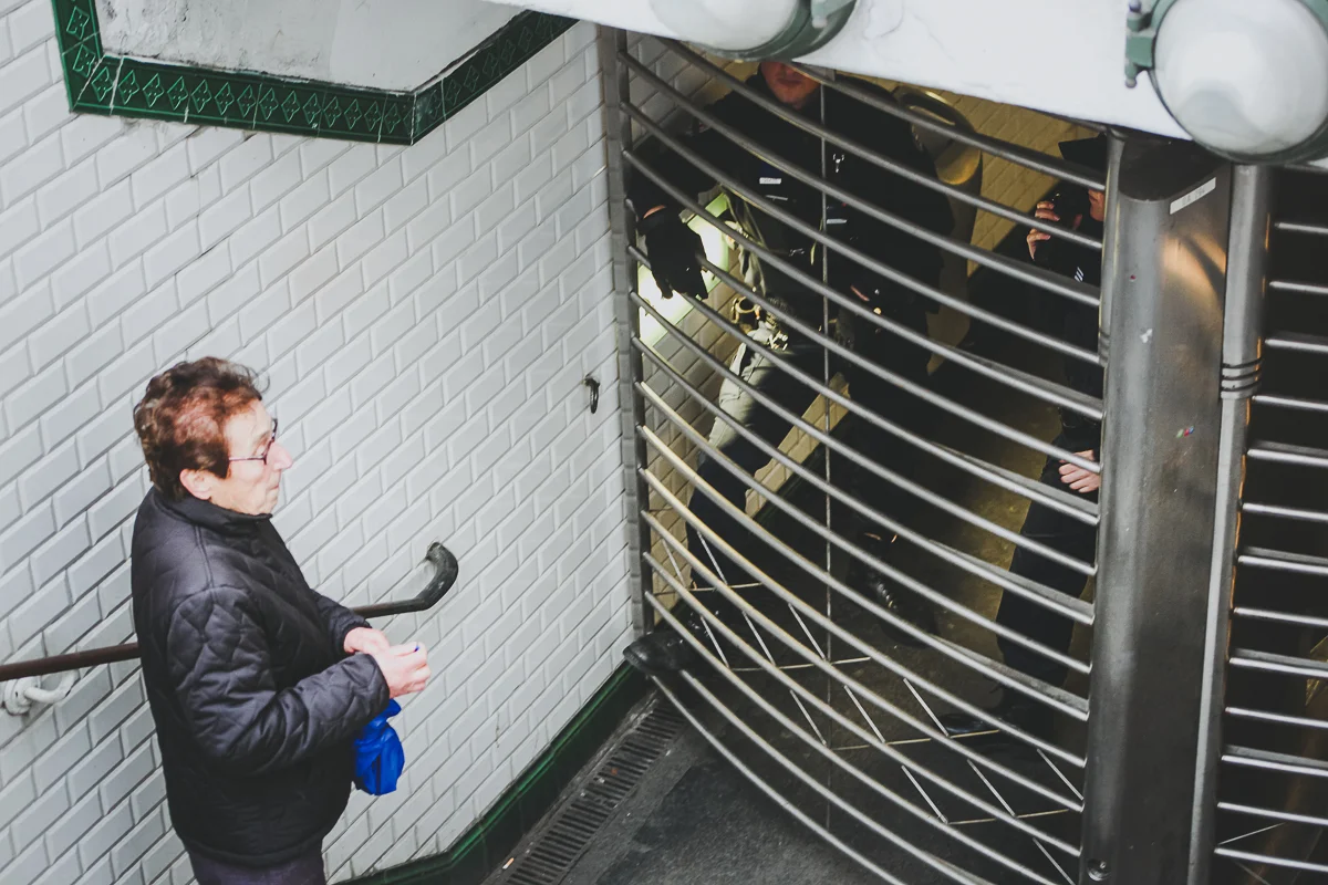  PARIS PLACE DE LA REPUBLIQUE 