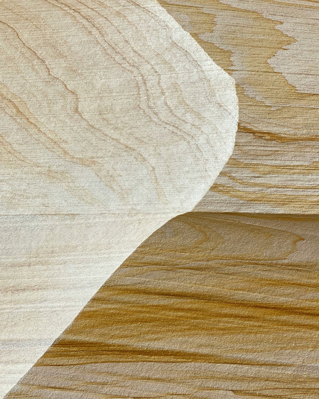We feel inspired by this beautiful structure
Pic -  Unsplash by Den Trushtin

#reuberhenning #labelstep #customrugs #bespokerugs #handmaderugs #contemporarydesign #interiordesign #interior #handmade #natural #artistic #foreverness