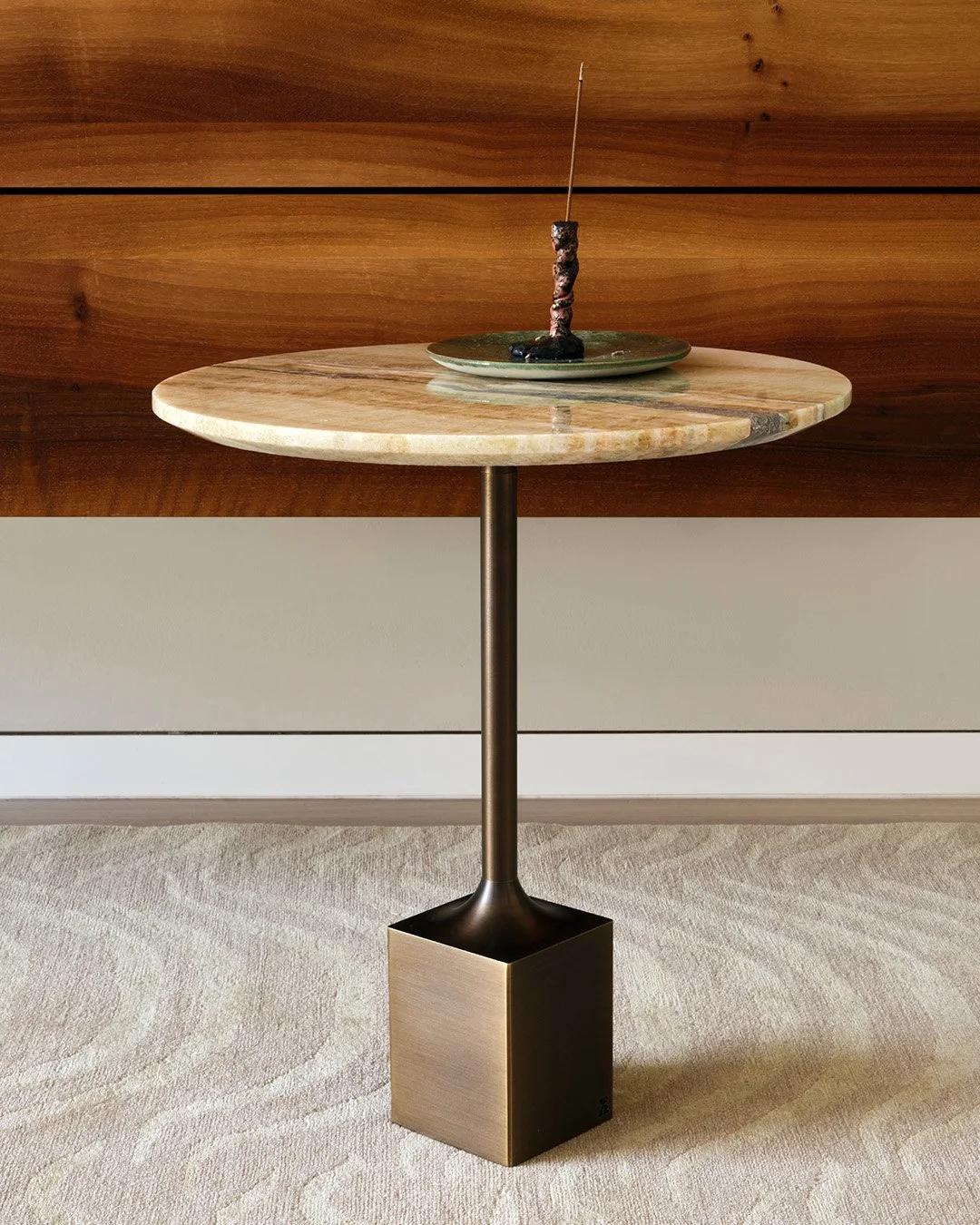 A tiger rug does not have to be loud and bold. 
It can be traditional and refined, only revealing itself at second glance.
We love its elegance and timelessness, and we use it to enhance old, traditional tiger rugs from 20th-century Tibet.

pic @ragn