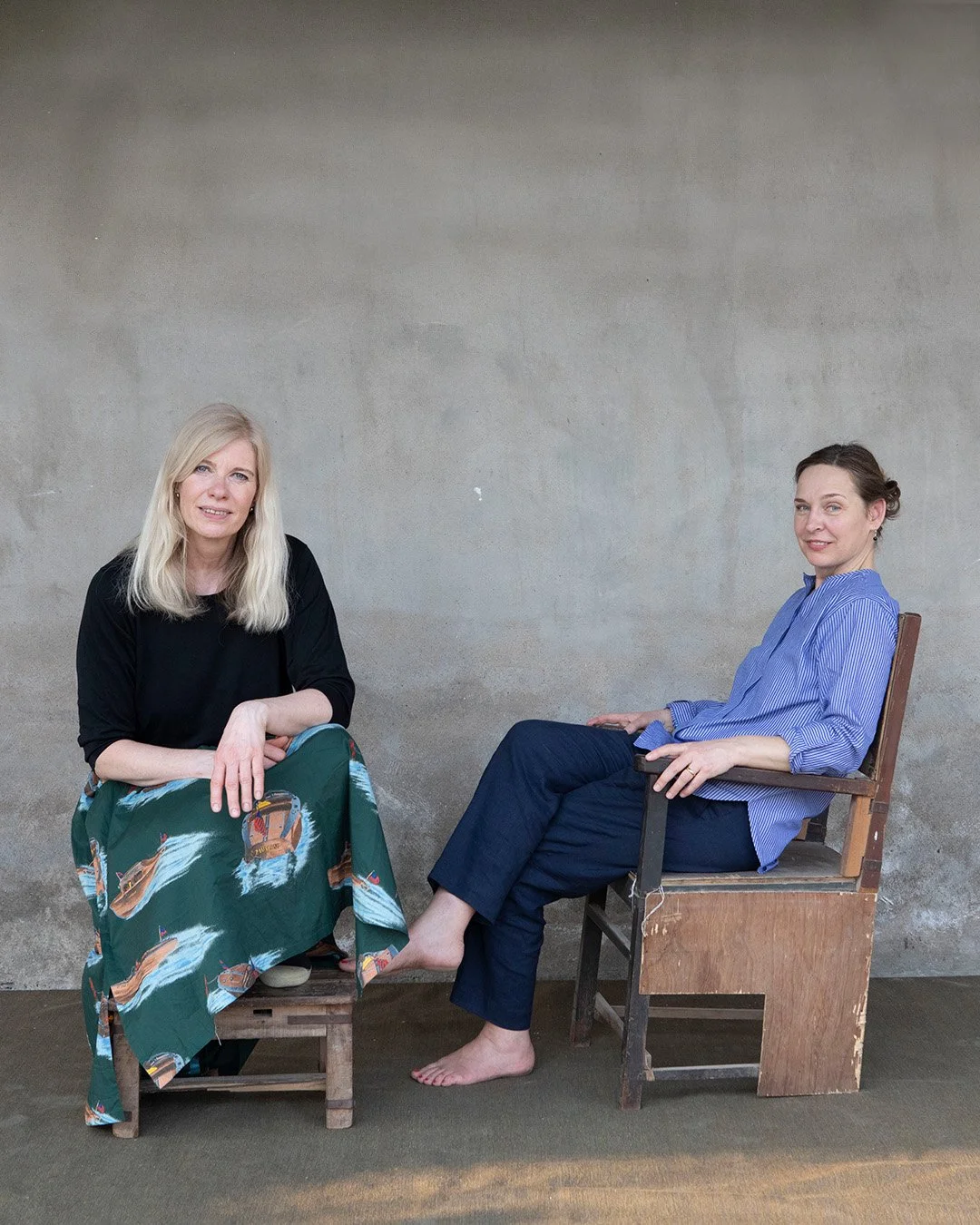 The design team of Reuber Henning: Birgit Krah (l.) and founder Franziska Reuber (r.). Both share a passion for high-craftsmanship design, as well as for details and material combinations that bring depth and character.
In their collaboration with cr