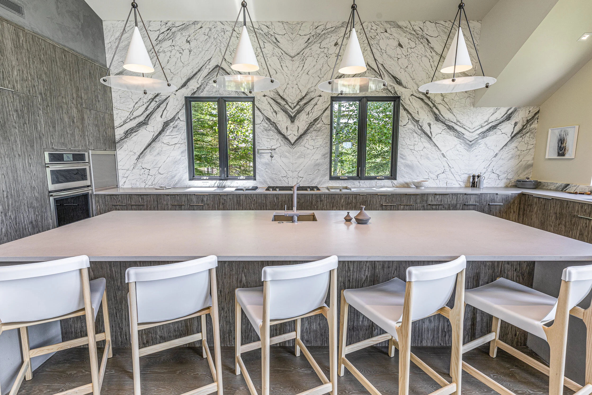 Kitchen Bar.jpg