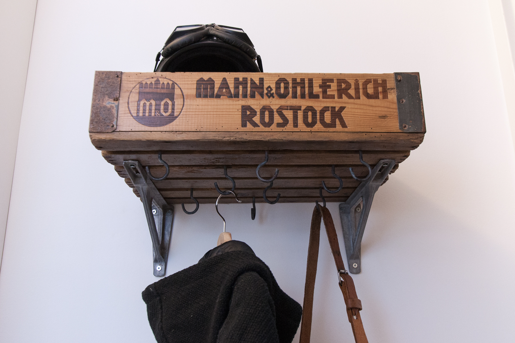 tischlerei rossnagel garderobe bierkiste haken