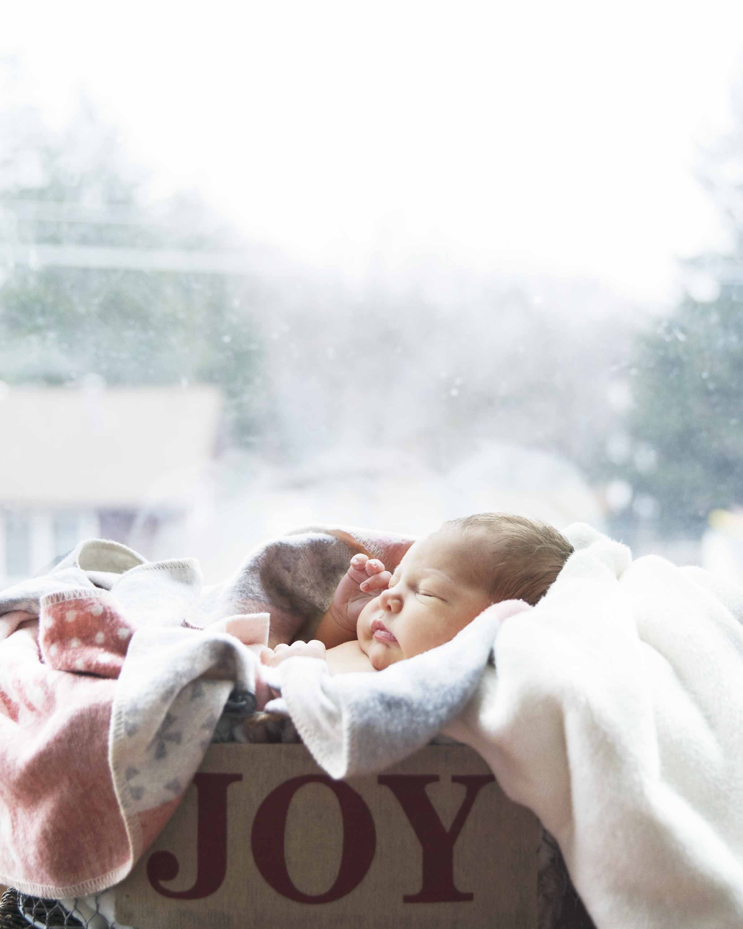 Mr. DJV Covey Family-Newborn-JJI2018 -22.jpg