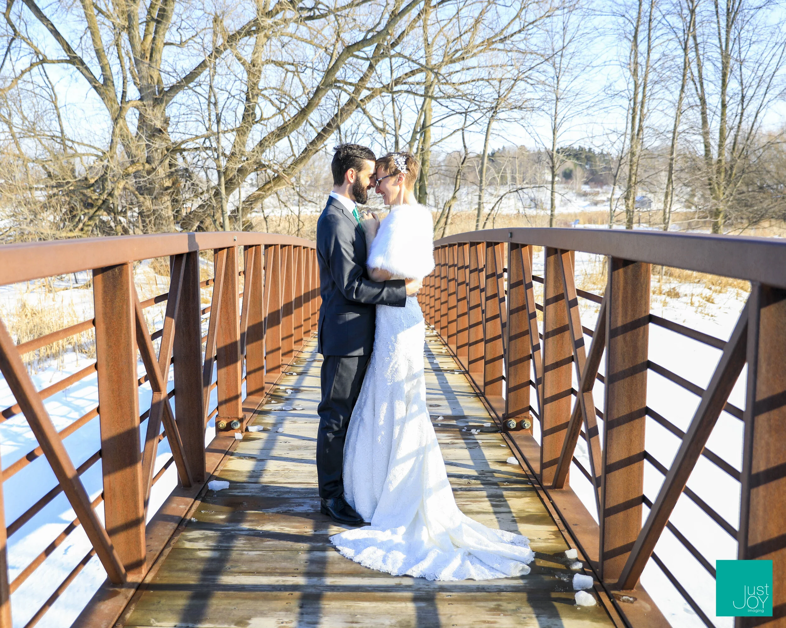 Laura and Andrew's winter wedding