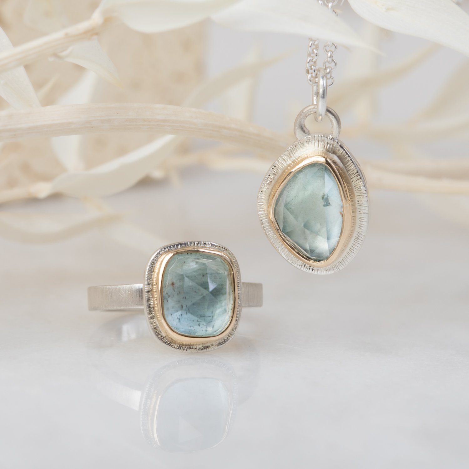 styled-gemstone-rings-and-pendants-14.jpg