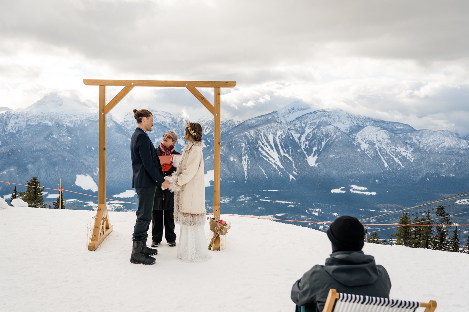 winter-mountain-revelstoke-snowboarding-elopement-50.jpg