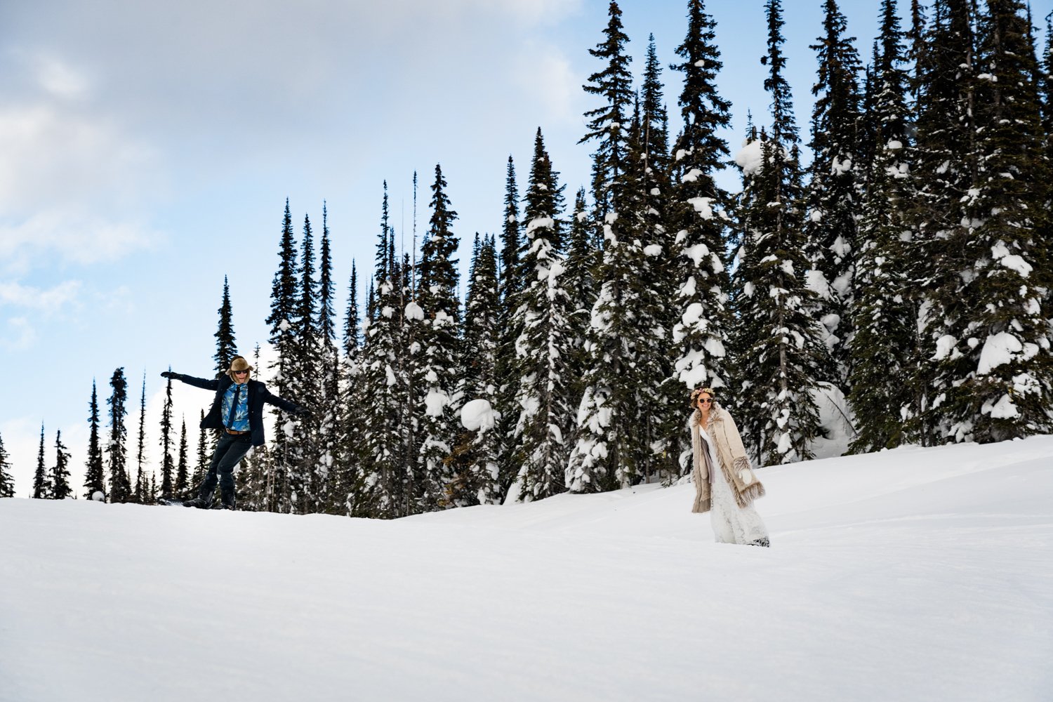 winter-mountain-revelstoke-snowboarding-elopement-84.jpg