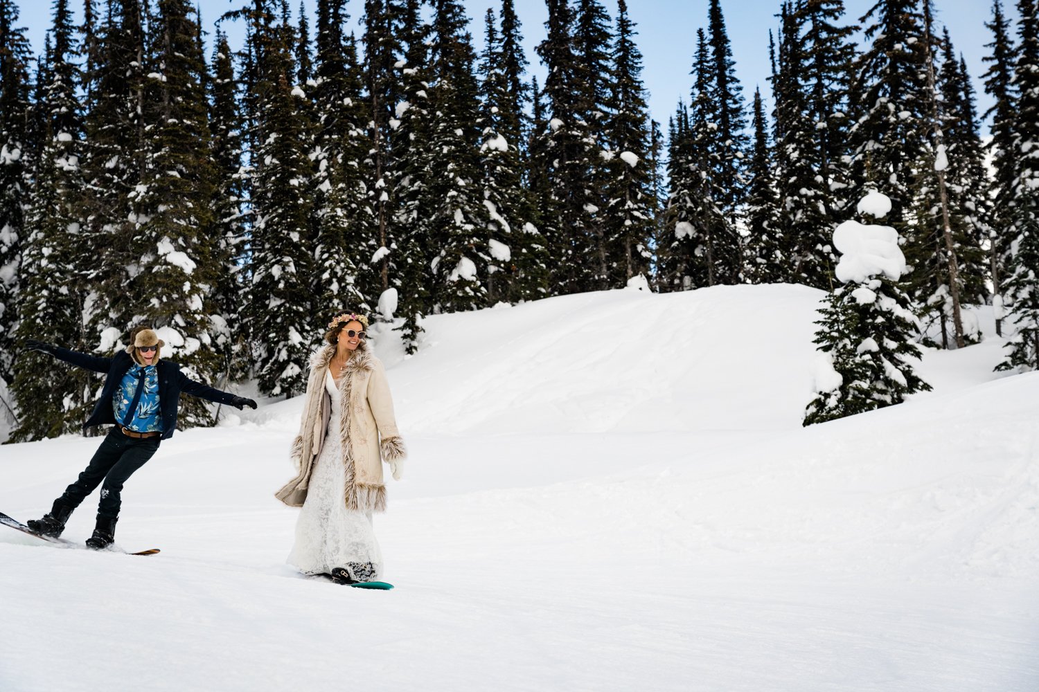 winter-mountain-revelstoke-snowboarding-elopement-85.jpg