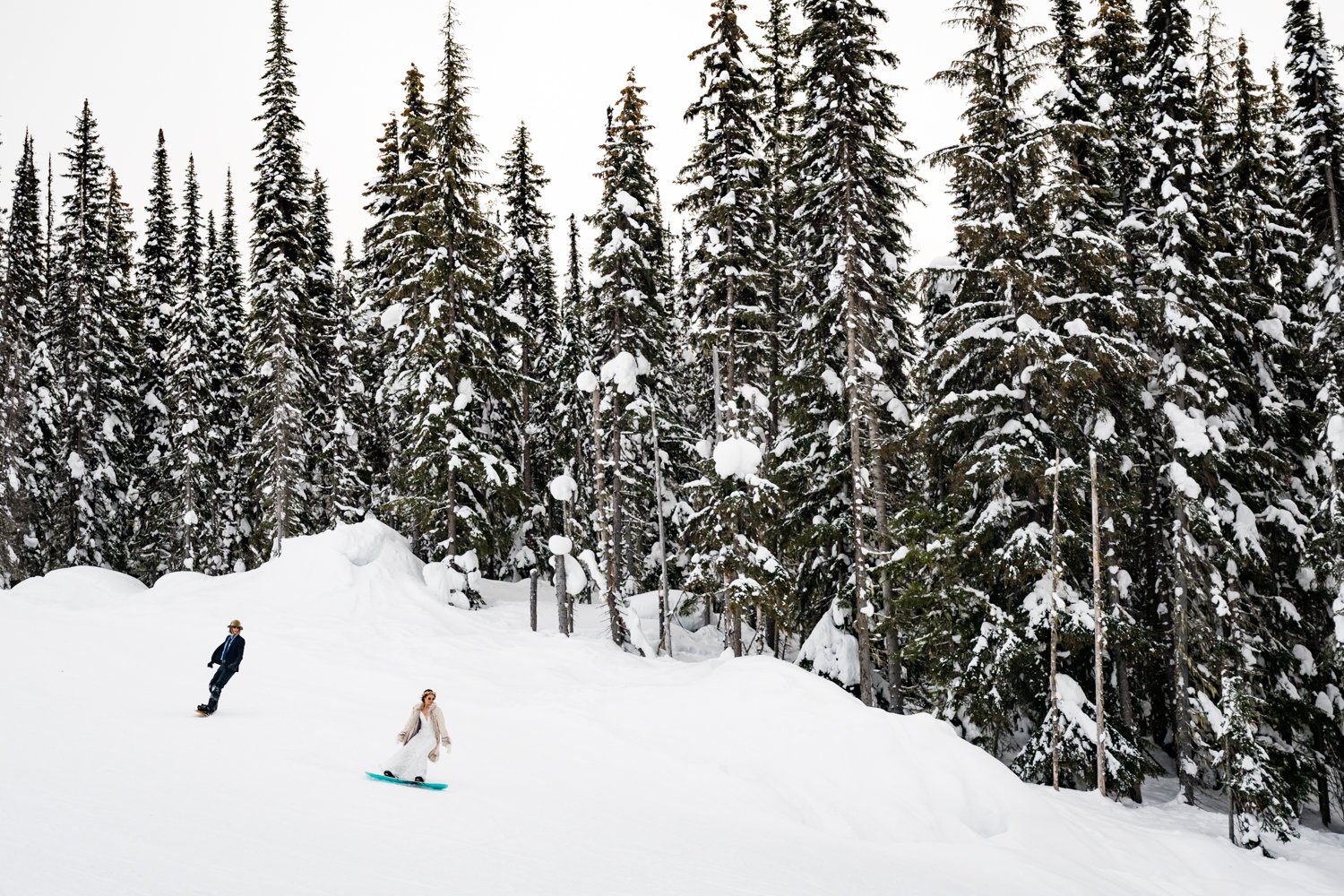 winter-mountain-revelstoke-snowboarding-elopement-101.jpg
