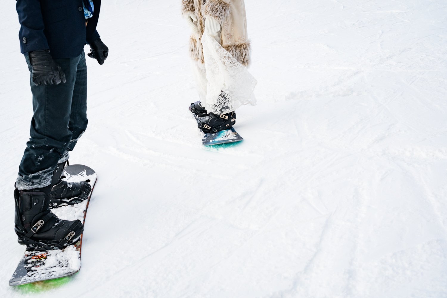 winter-mountain-revelstoke-snowboarding-elopement-107.jpg
