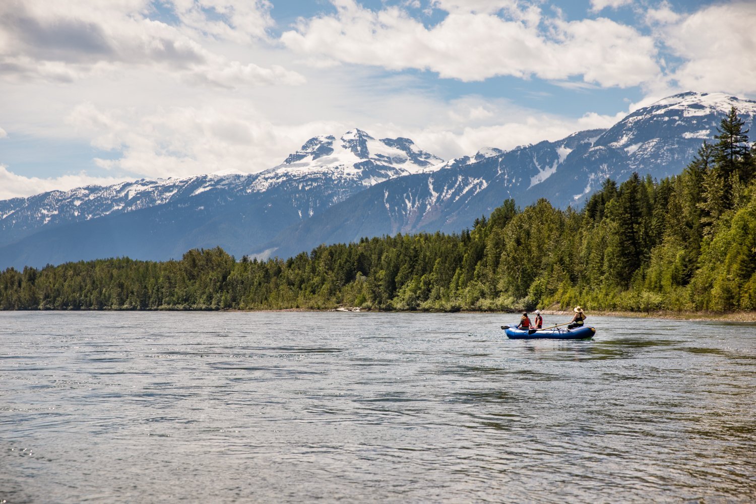 @KateePederson-Paddling-Columbia-River-Revelstoke-16.jpg