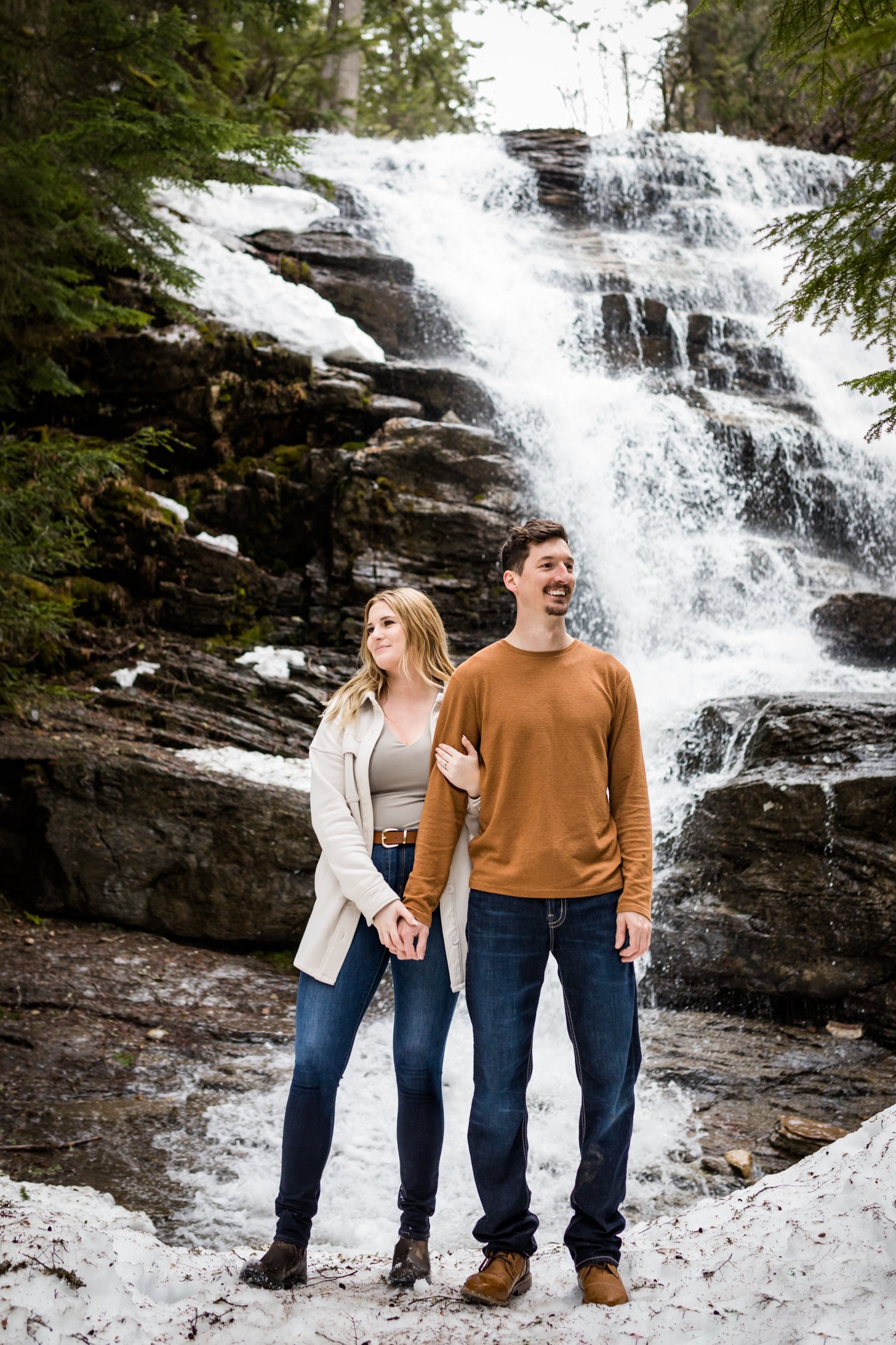 ©KateePederson-Revelstoke-engagement-session-16.jpg