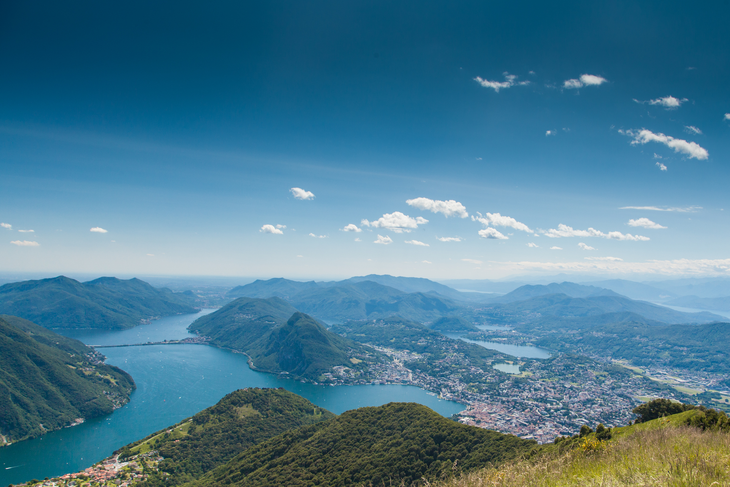 Foto Lugano dall'alto.jpg