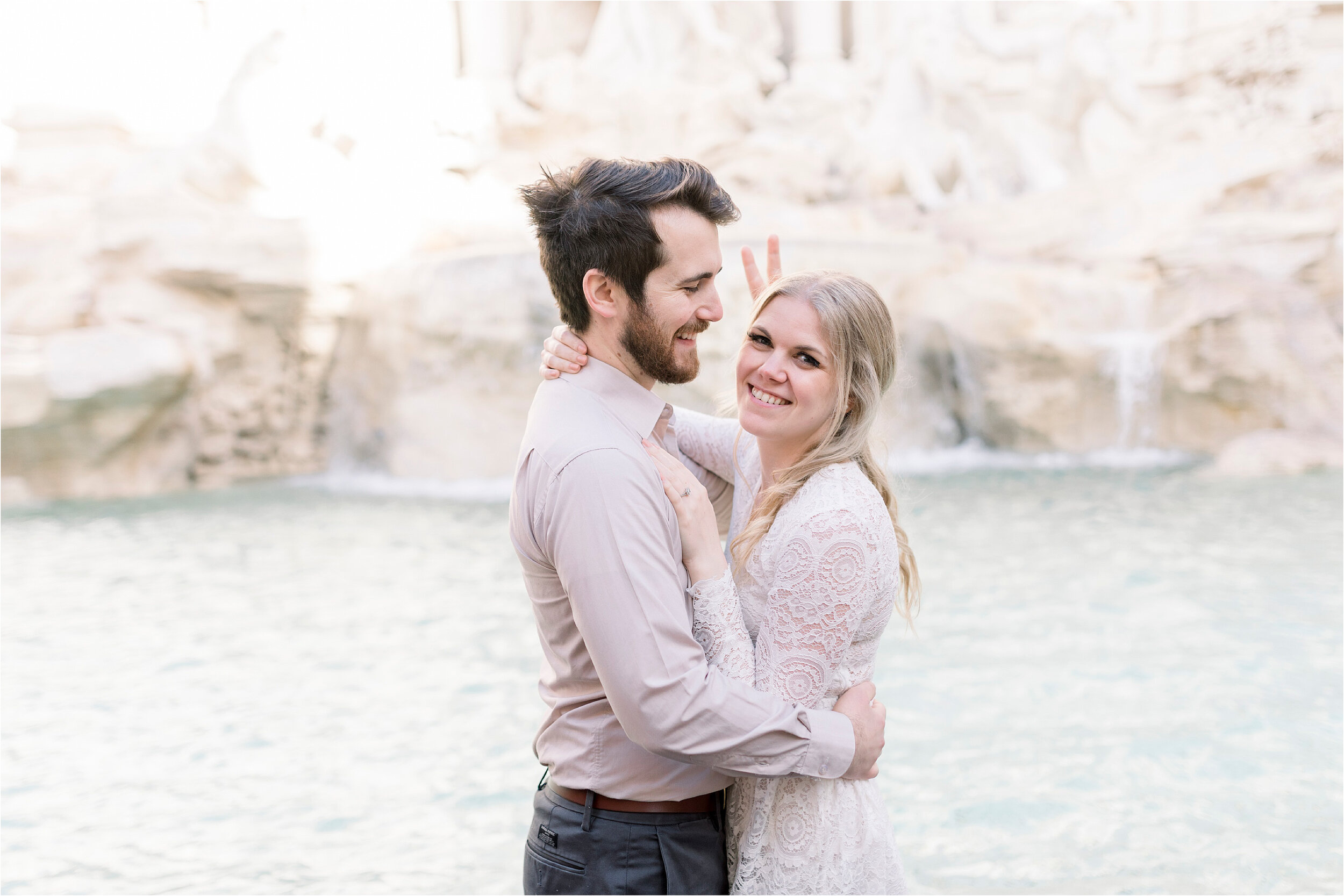 rome_engagement_photographer_trevi_fountain_photo-40.jpg