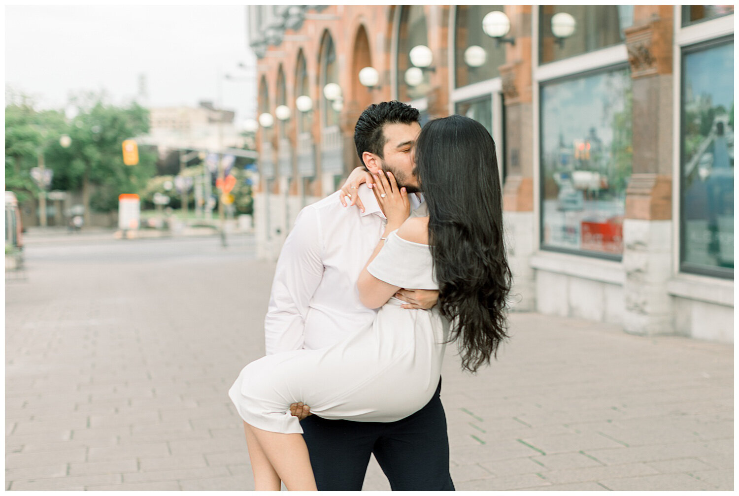 downtown_ottawa_engagement_session_-26.jpg