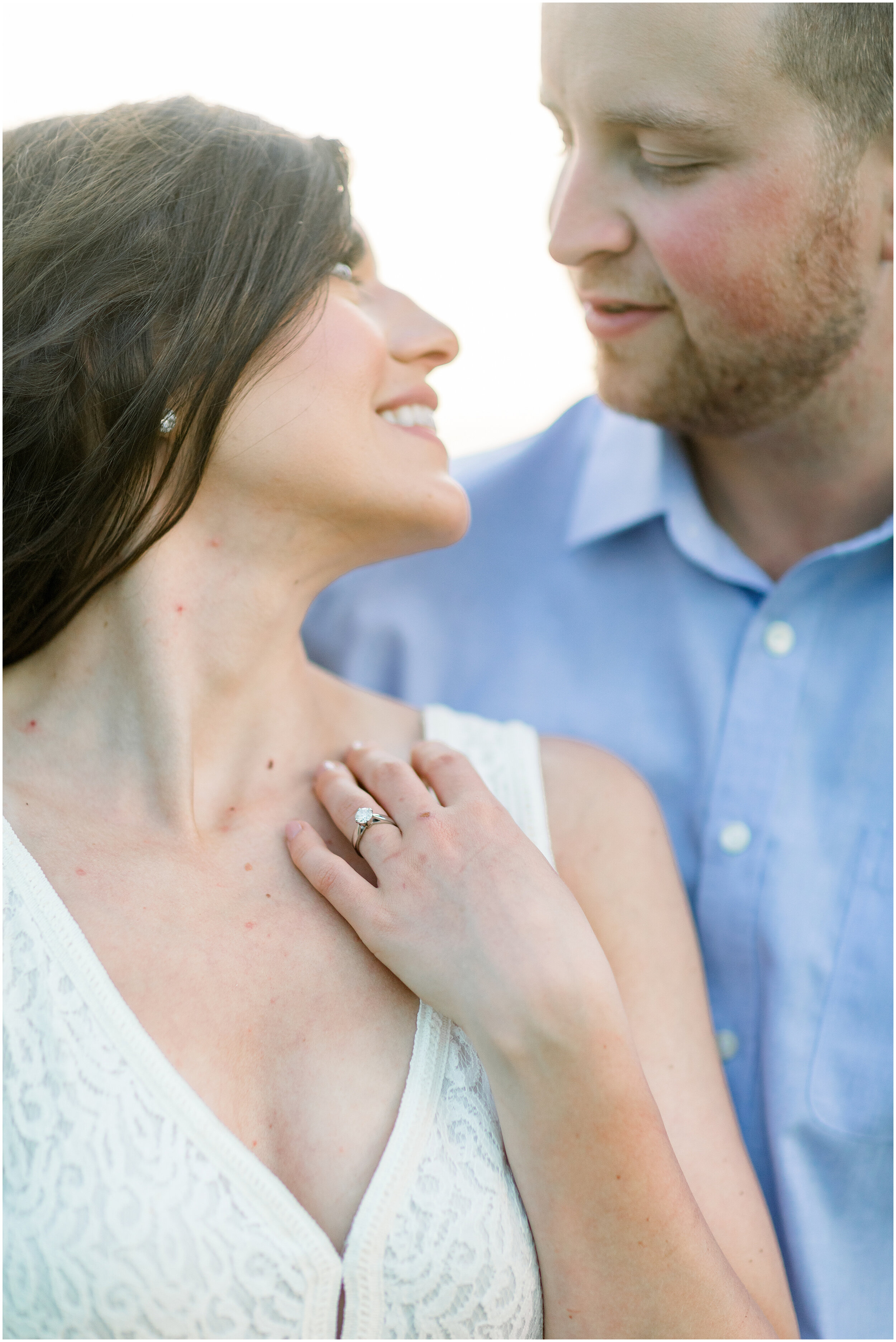 ottawa_wedding_photographer_ottawa_field_engagement_session-43.jpg