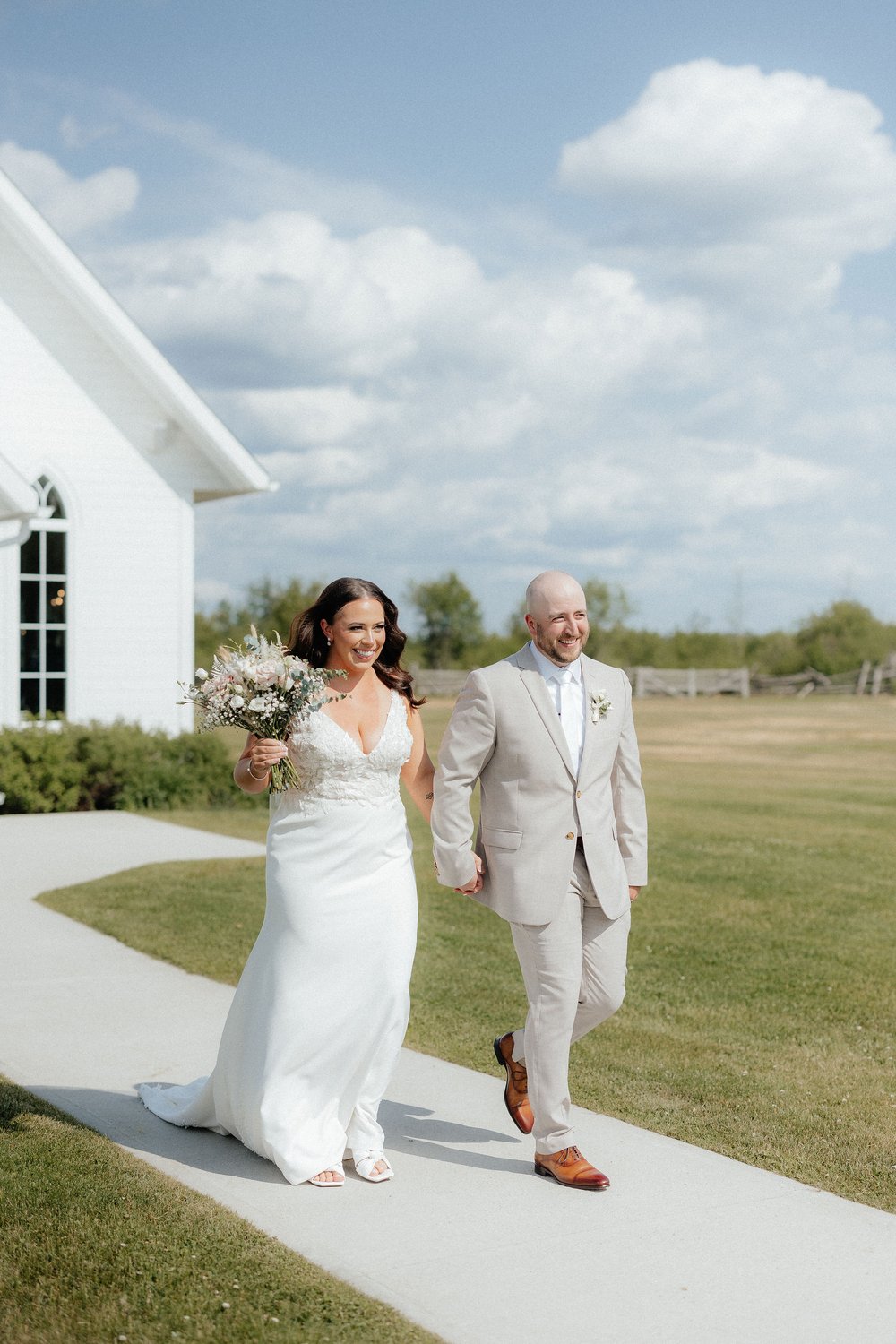 ottawa_wedding_photographer_Stonefields_wedding_Car-219.jpg