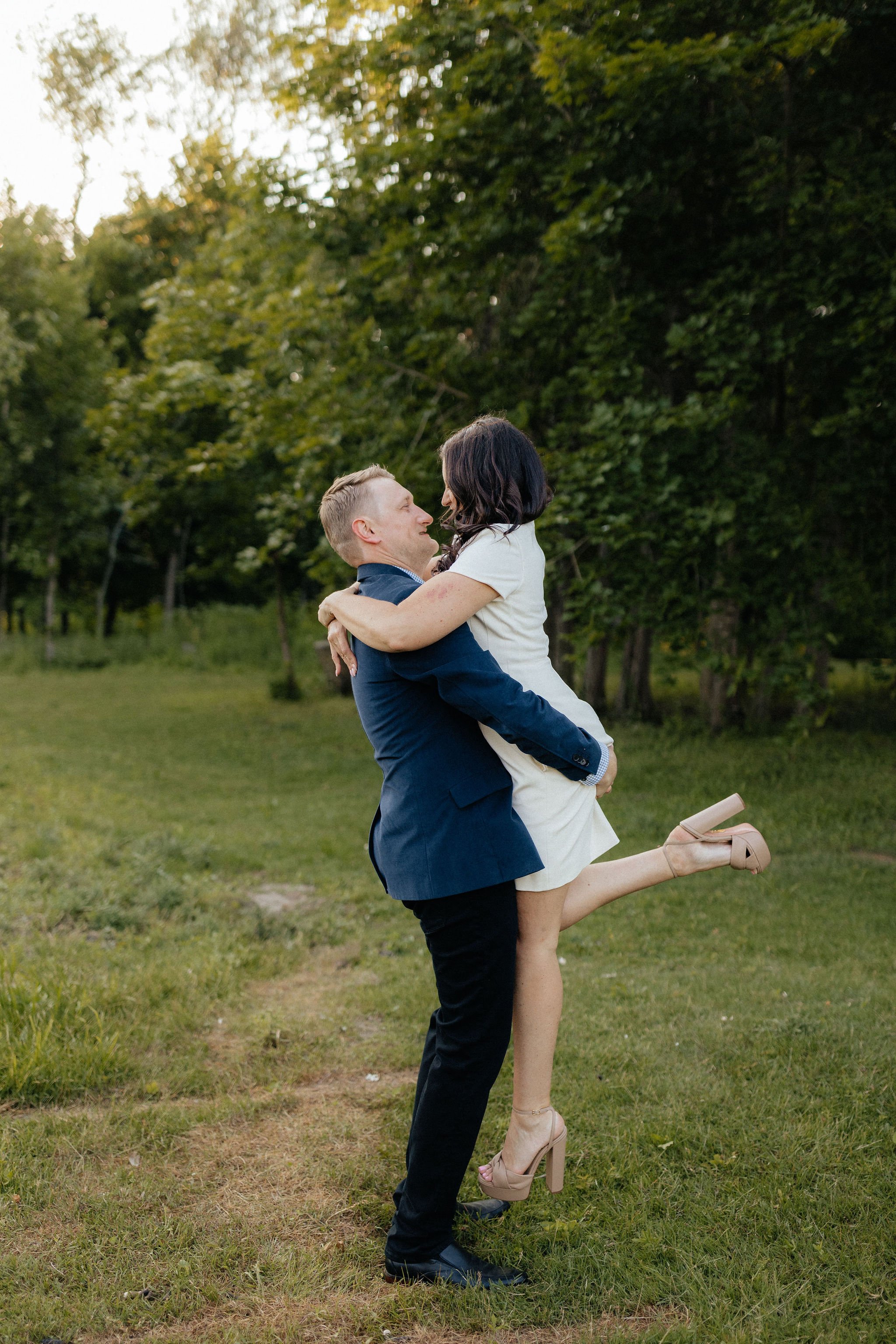 ottawa_wedding_photographer_boat_engagement_-46.jpg