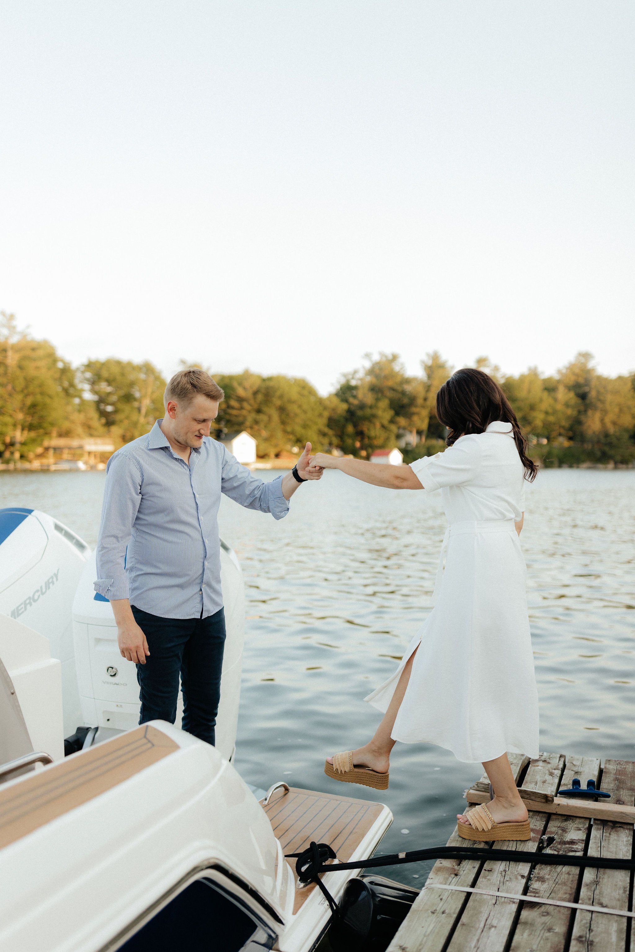 ottawa_wedding_photographer_boat_engagement_-149.jpg