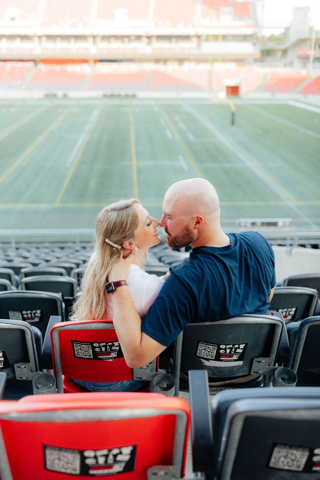 TD_place_engagement_ottawa_engagement_photographer_-170.jpg