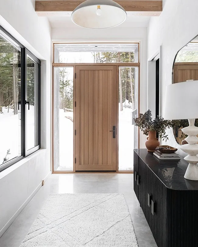 Cabin-Entryway01-01-A6-web.jpg