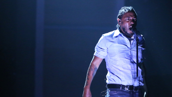 Beyonce and Kendrick Lamar Open 2016 BET Awards With Fiery