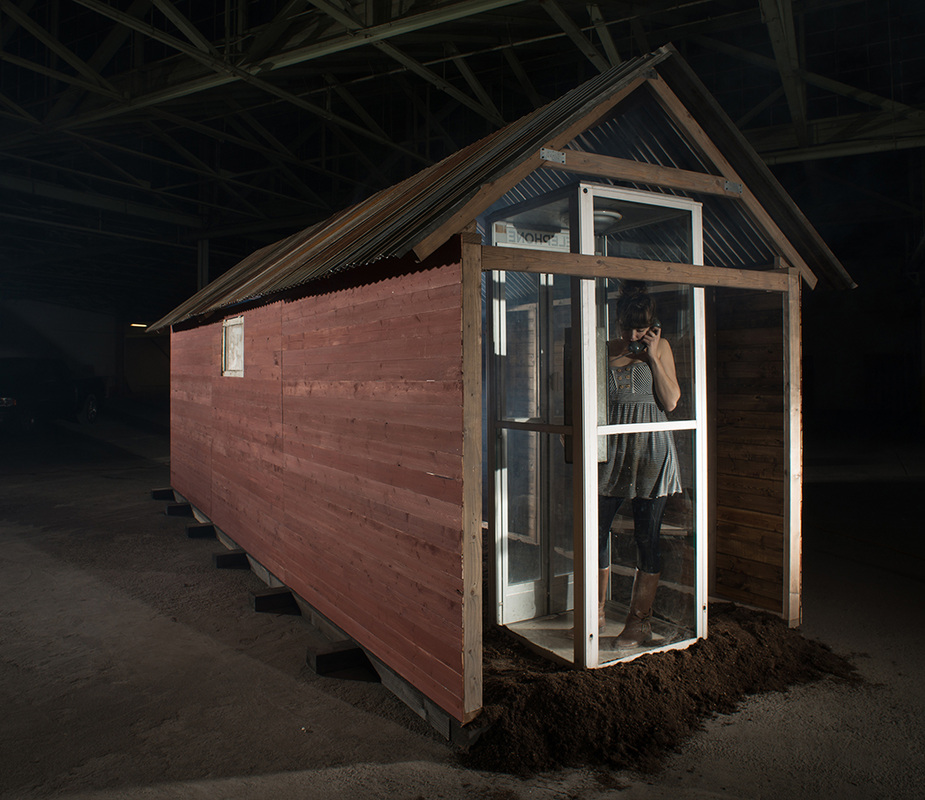 A Heap of Broken Images (A Game of Telephone With Footnotes), 21’ x 6’ x 9’. Image by Finger Photography via genevievehastings.com. On view at Paradise Ridge Sculpture Park in Santa Rose through June 2015.