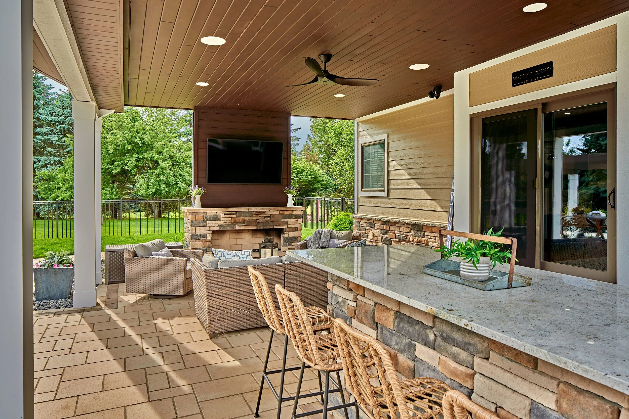 Outdoor Kitchen Under Covered Patio Outdoor Kitchen Under Deck 2025
