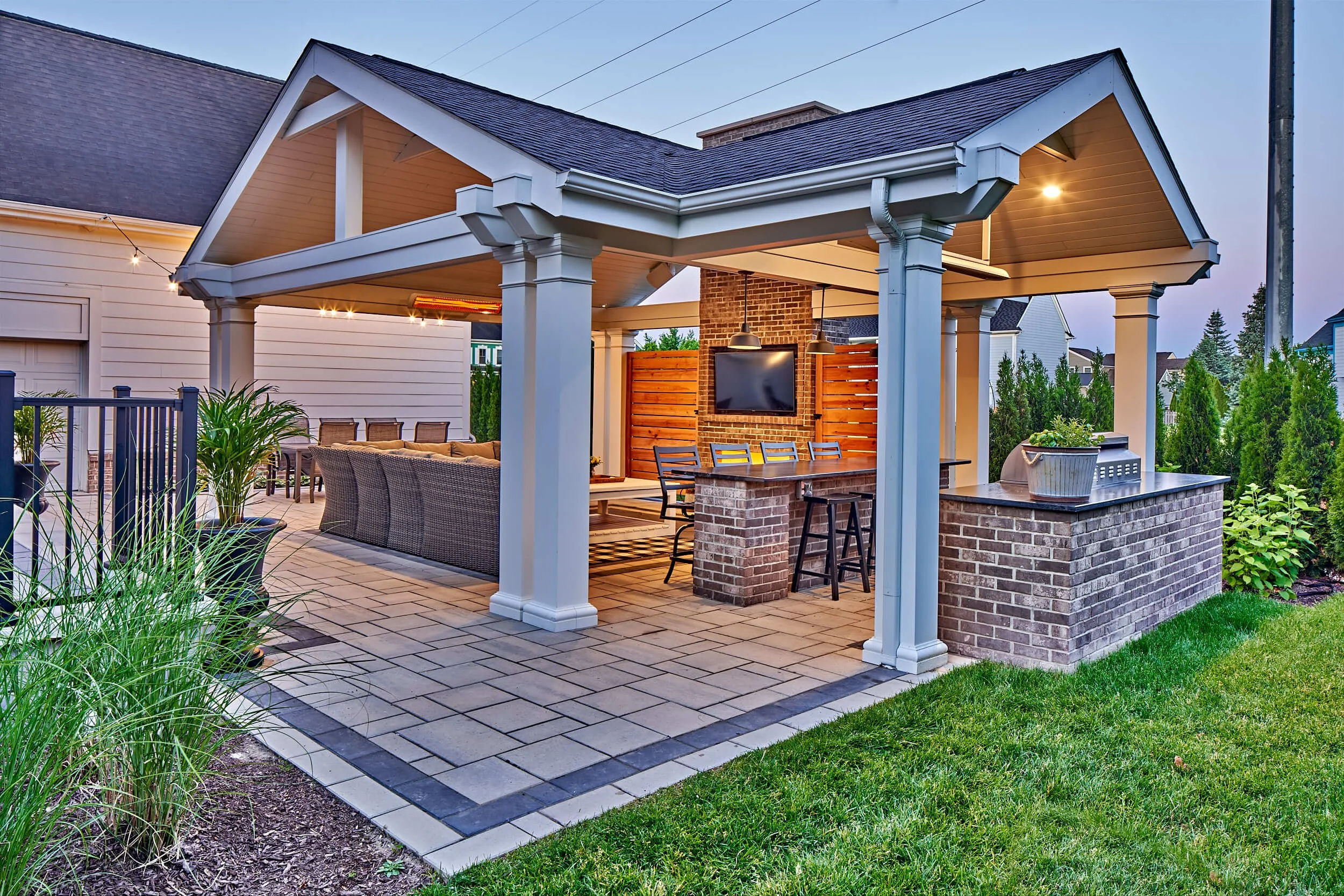 Michigan's Premier Design and Build Company for Outdoor Kitchens and
