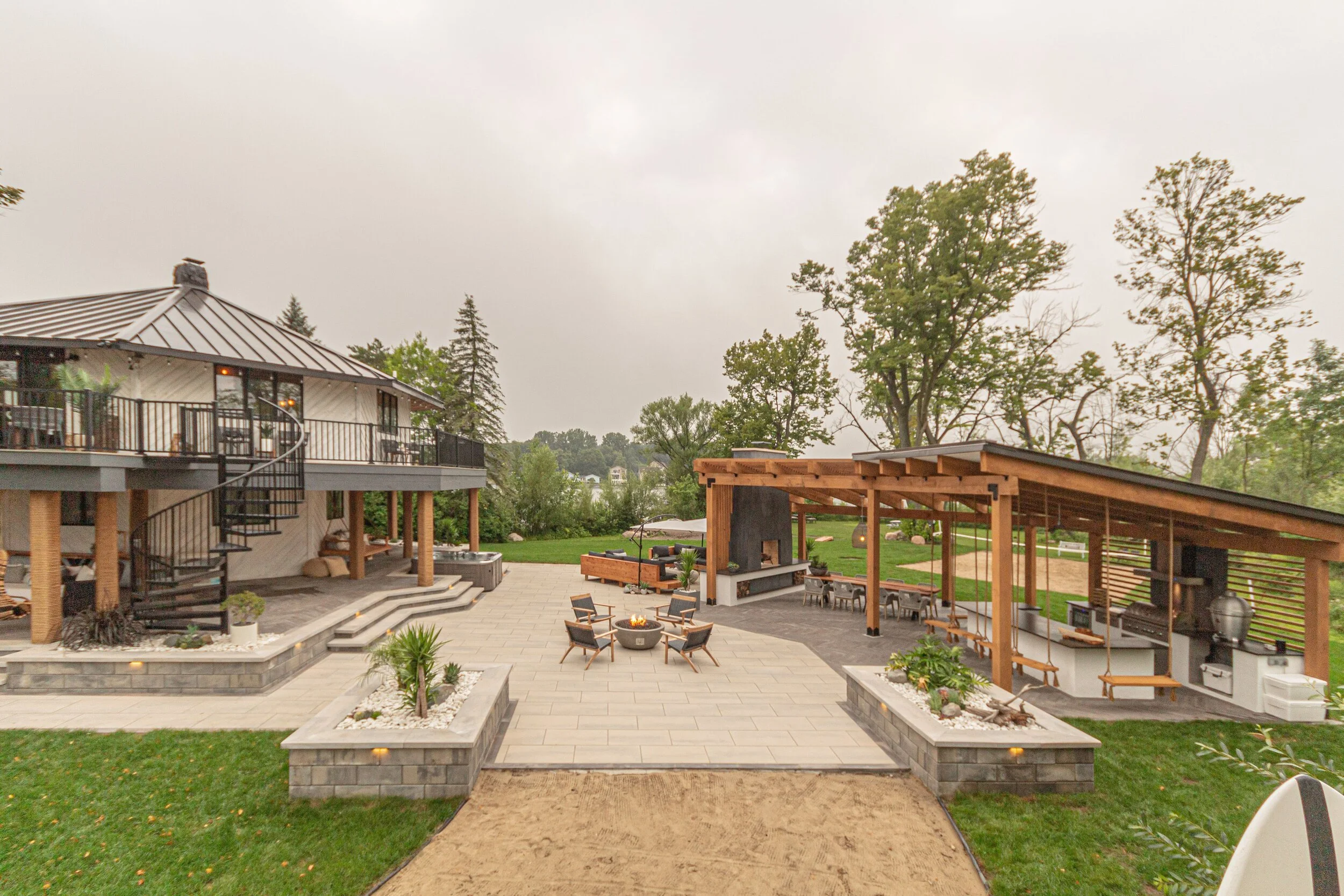 Howell's Best Outdoor Kitchen and Bar Contractor — VENTURES
