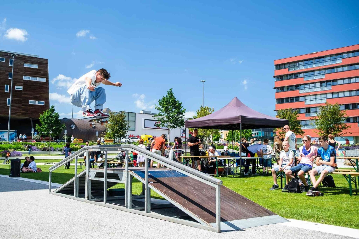 Skate-Days-event-trick-skateboarder.png