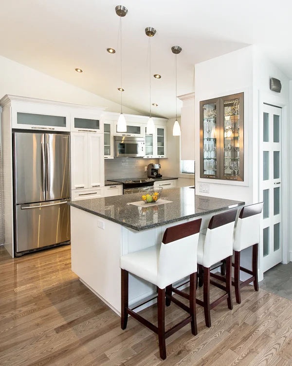 Réalisations de rénovation de cuisines et salles de bains — Renovia