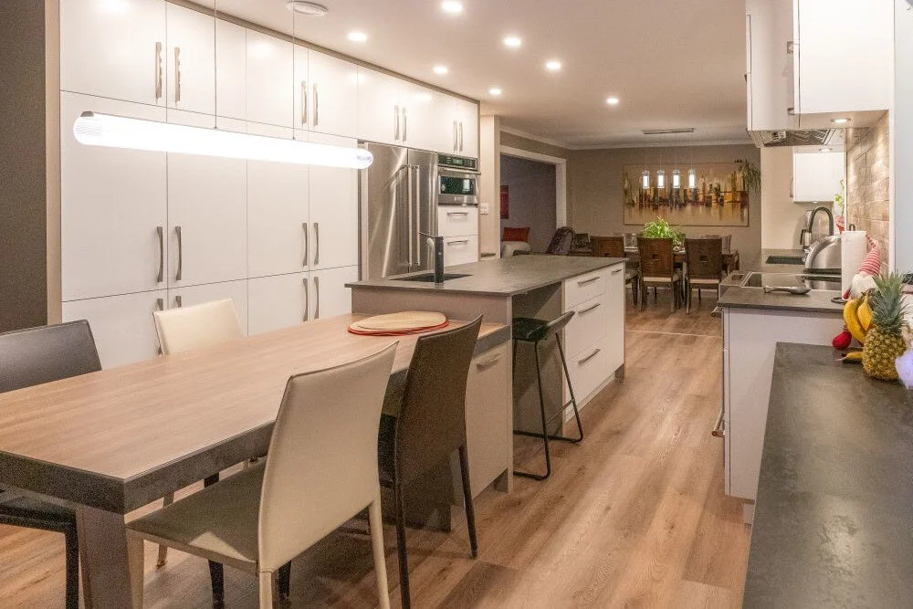 Réalisations de rénovation de cuisines et salles de bains — Renovia