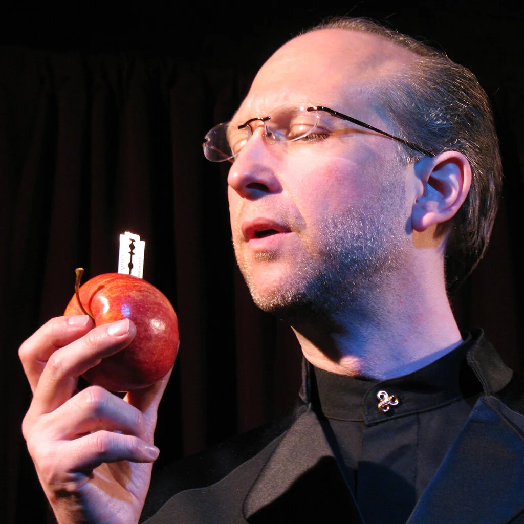 davidParrApple.jpg