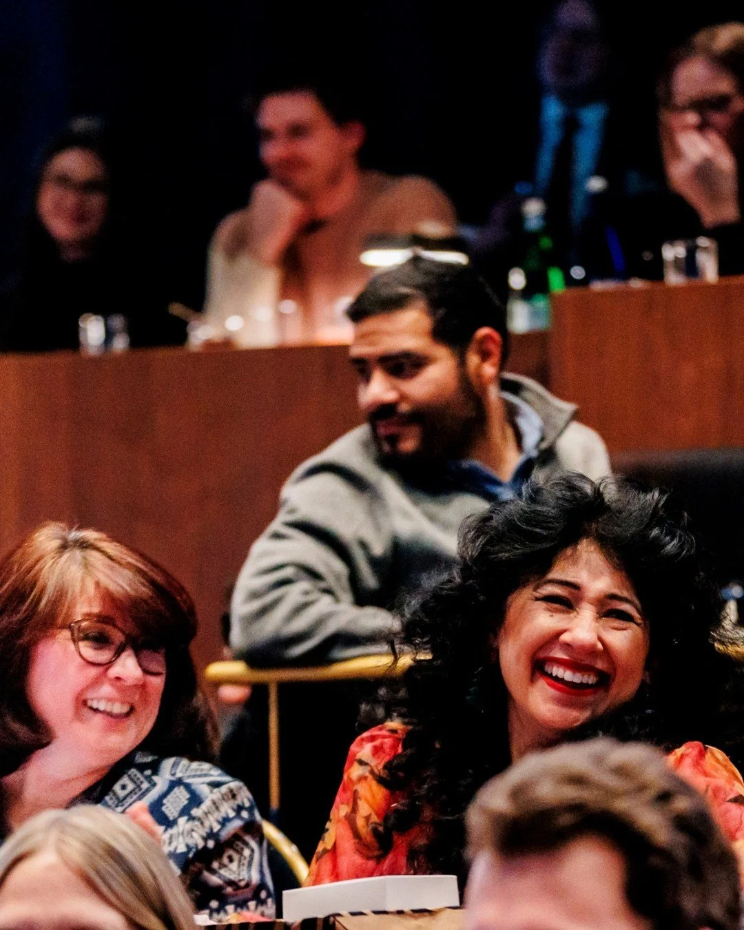 At the Chicago Magic Lounge, the audience is part of the performance. From volunteering onstage to sharing the laughter, your reactions make the magic real.

#chicagomagiclounge #thingstodochicago #immersiveexperience #magicshow #audiencereaction