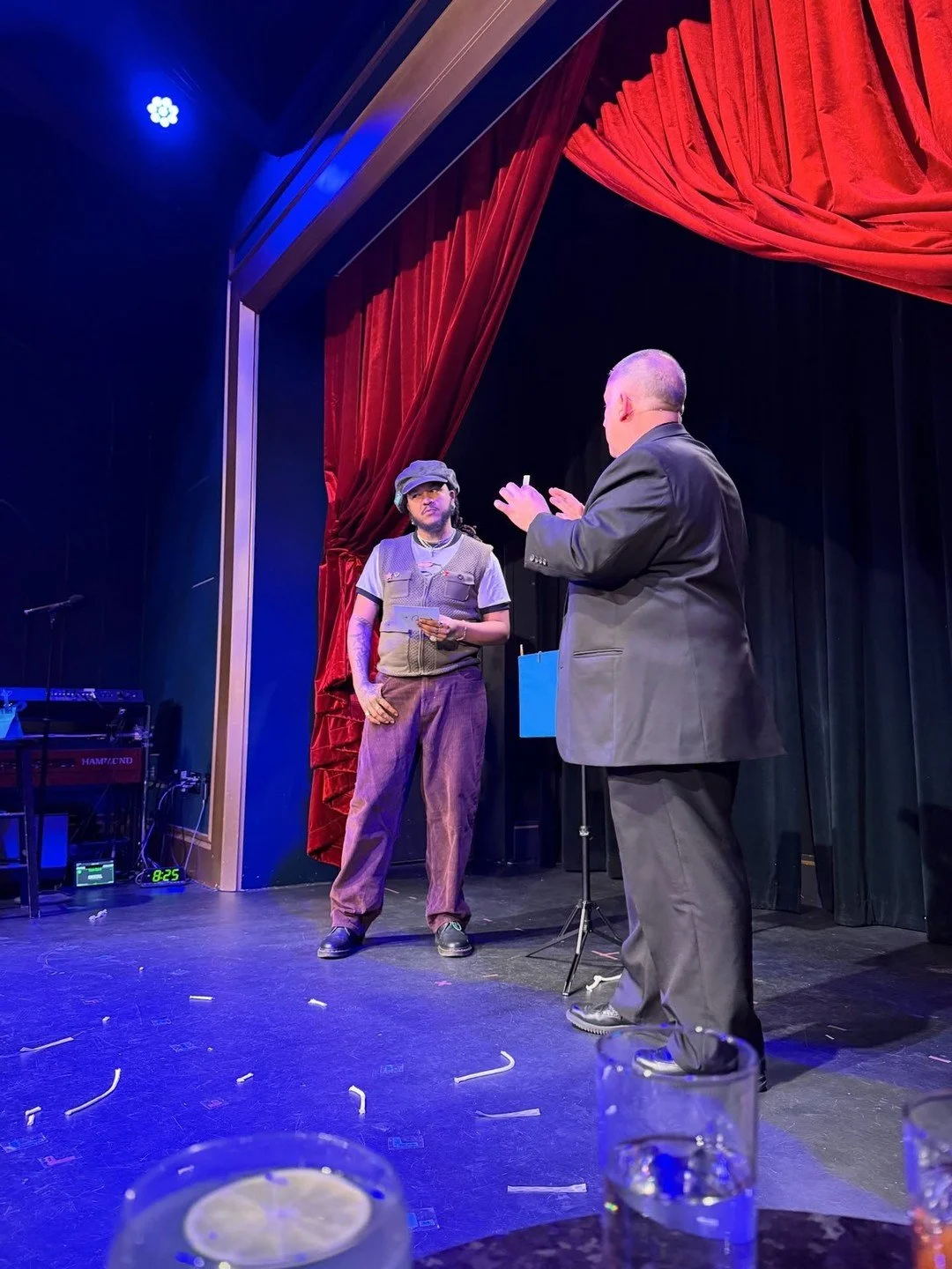 POV: &ldquo;Seeing is believing&rdquo; suddenly feels very literal. That is the front-row effect.

📸: @mangosmind

#chicagomagiclounge #magicshow #thingstodochicago #explorechicago #immersiveexperience