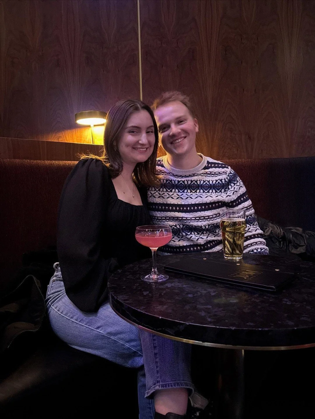 Where the cocktails are just as awe-inspiring as the sleight of hand. Settle in for a date night filled with inspired pours, endless wonder, and a sense of mystery that lingers.

Get your tickets with the link in bio. 

📸: @juliaabraasch

#chicagoma