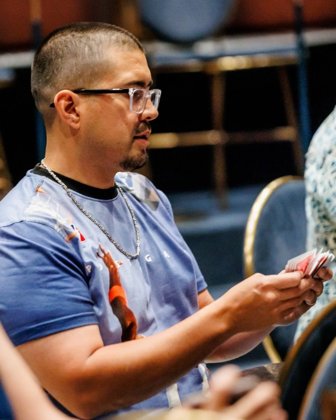 Why not try your hand at something new this summer? Our next session of Chicago Magic College begins August 8. Across six interactive weeks, you'll learn sleight of hand, presentation, and the art of creating wonder.

Enroll with the link in bio.

#c