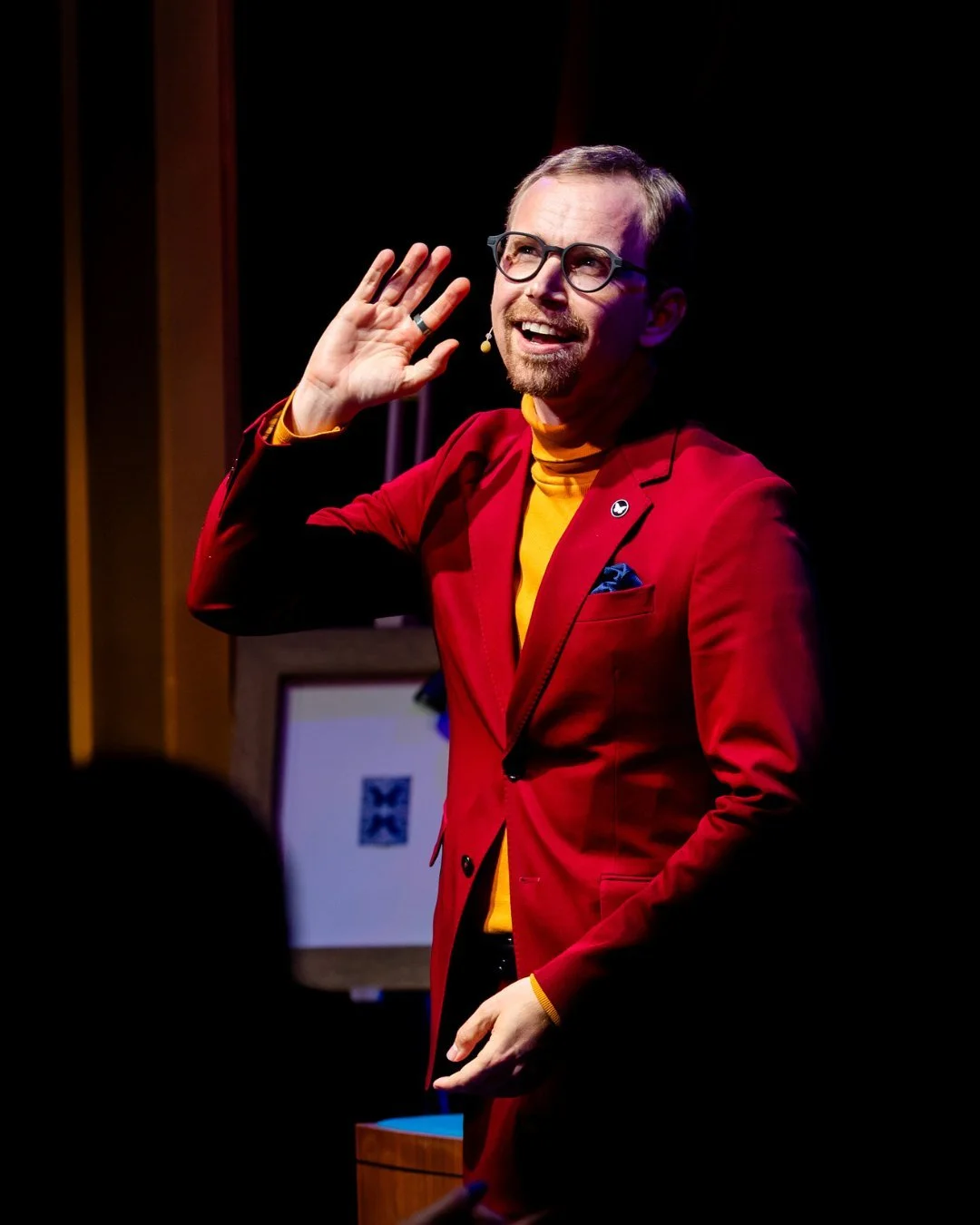 Let's hear it one more time for @ondrejpsenicka! His Wednesday night residency comes to a close tonight, and we're excited for an epic finale of 52 Lovers! 

📸: @selfoto