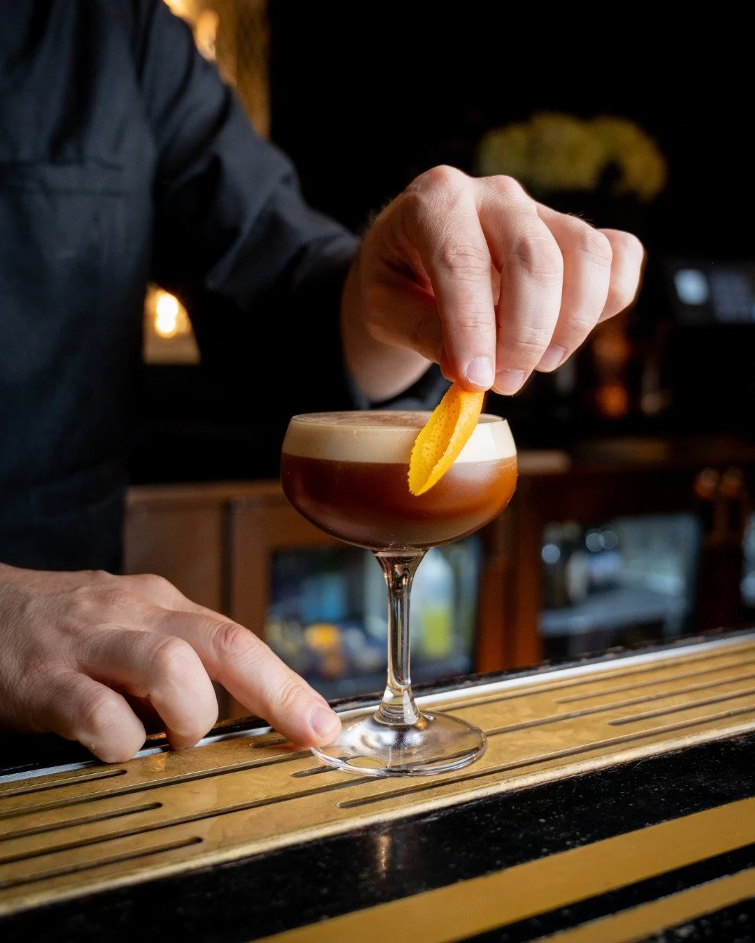 The cocktails are flowing. The magic is happening. Don't forget to stop by for Bewitching Hour, every Monday&ndash;Wednesday, 8&ndash;10 pm. Enjoy specially priced cocktails, a rotating seasonal drink, and live bar magic.

#chicagomagiclounge #magics