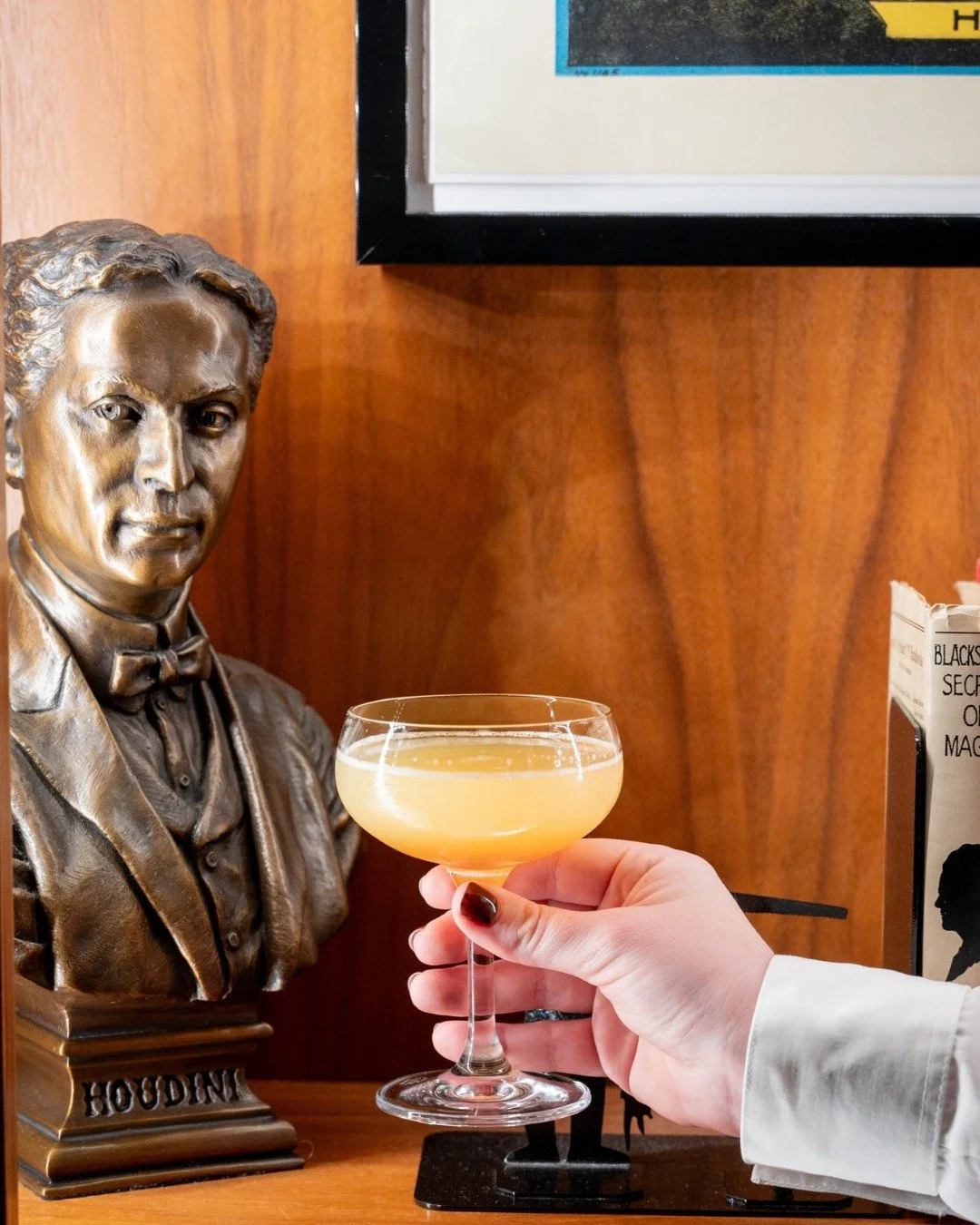 Here&rsquo;s to you, Mr. Houdini. This Halloween marks 100 years since the legendary magician took his final bow. Celebrate his enduring legacy with a wondrous evening at the Chicago Magic Lounge this October 31. 

Get your tickets with the link in b