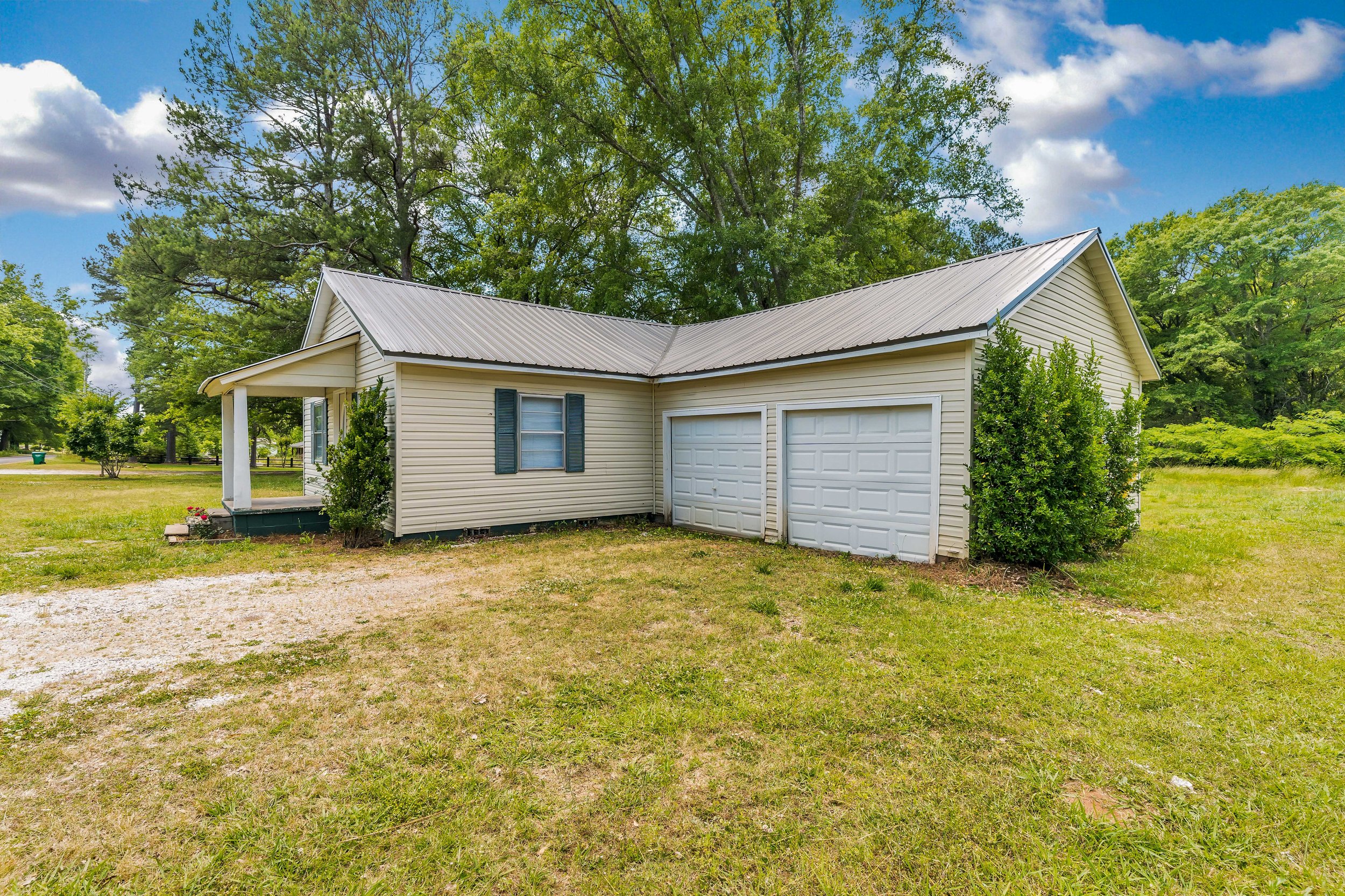 847 Marble City Heights Cir Sylacauga (after) 04.JPG