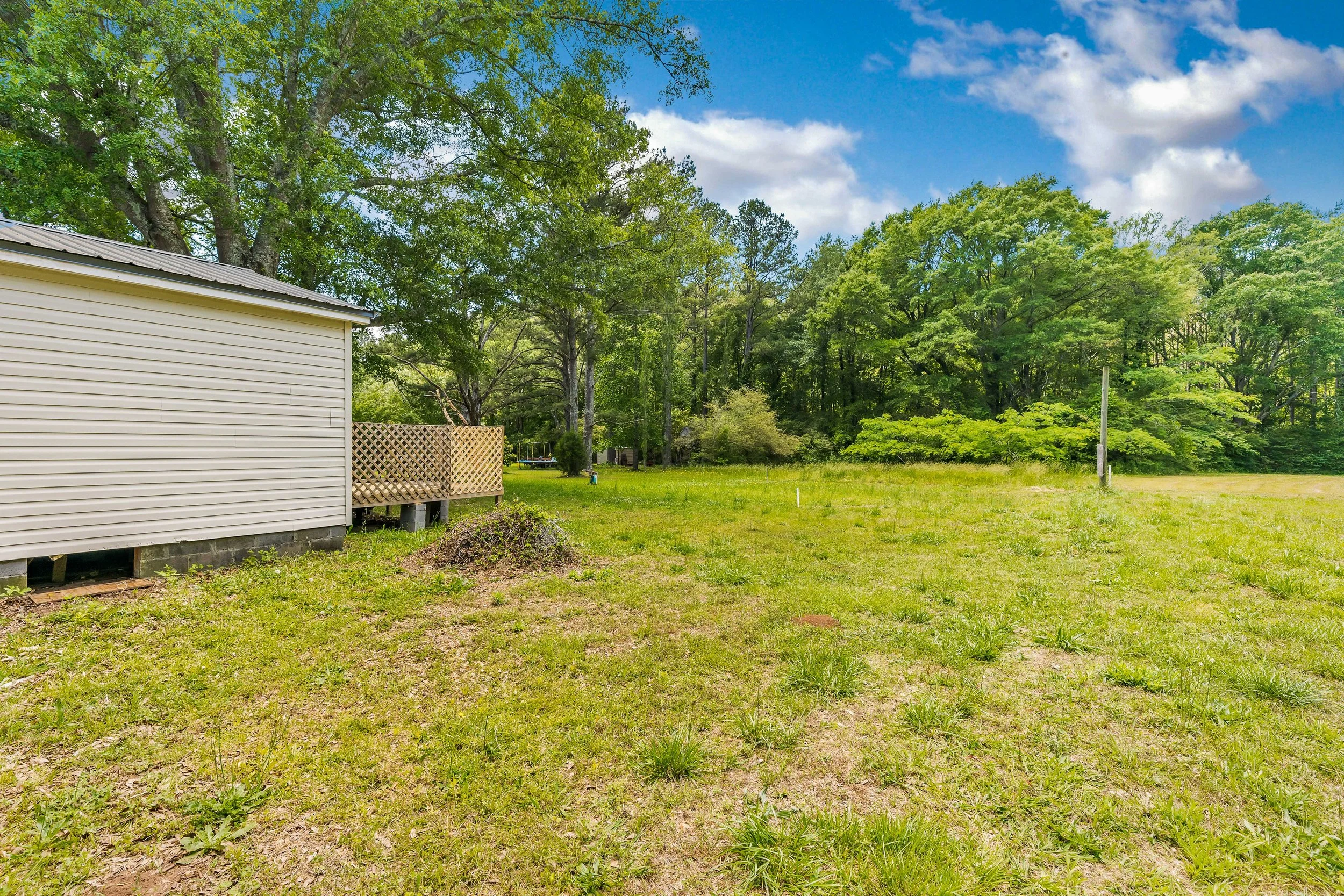 847 Marble City Heights Cir Sylacauga (after) 05.JPG