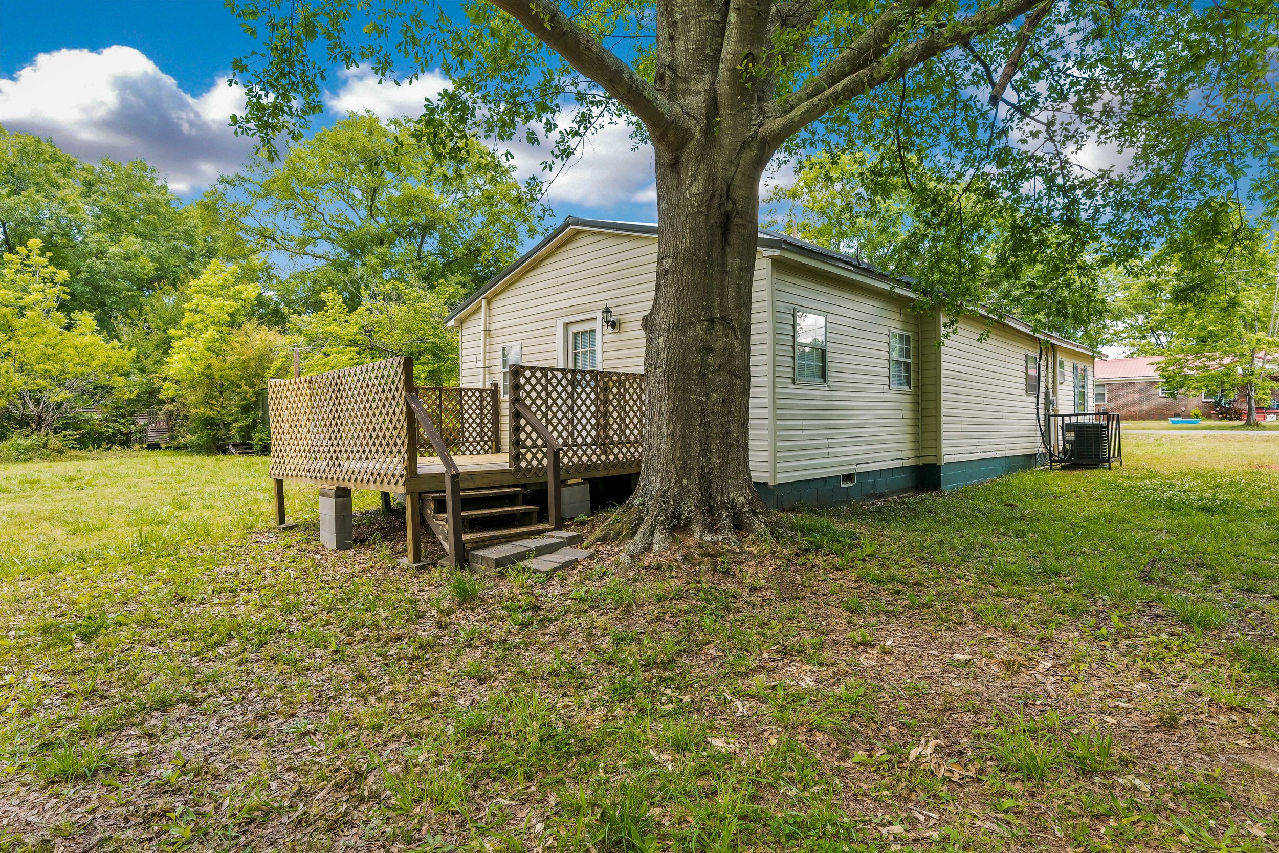 847 Marble City Heights Cir Sylacauga (after) 07.JPG