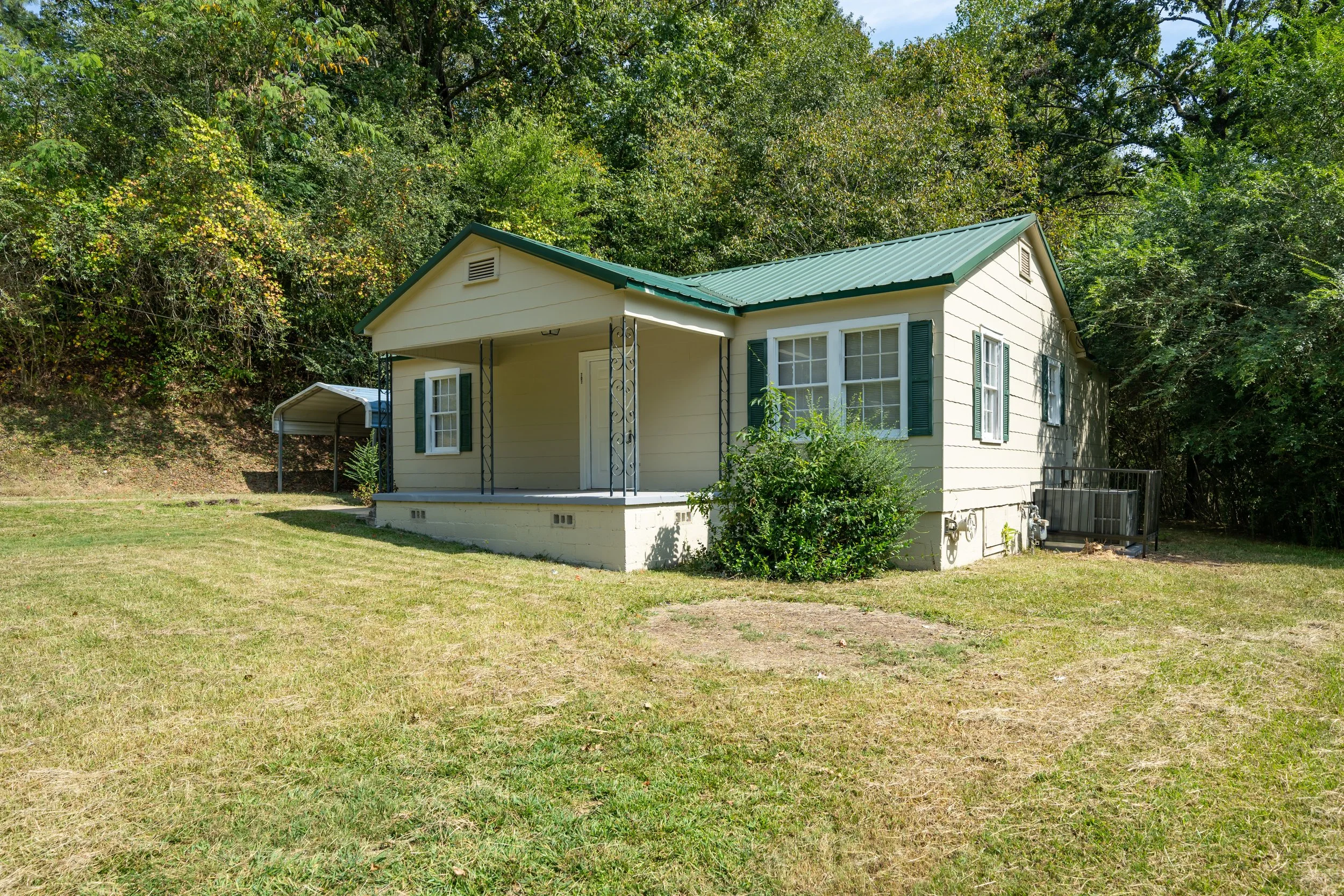 707 Highland Ave Jasper (after) 04.jpg