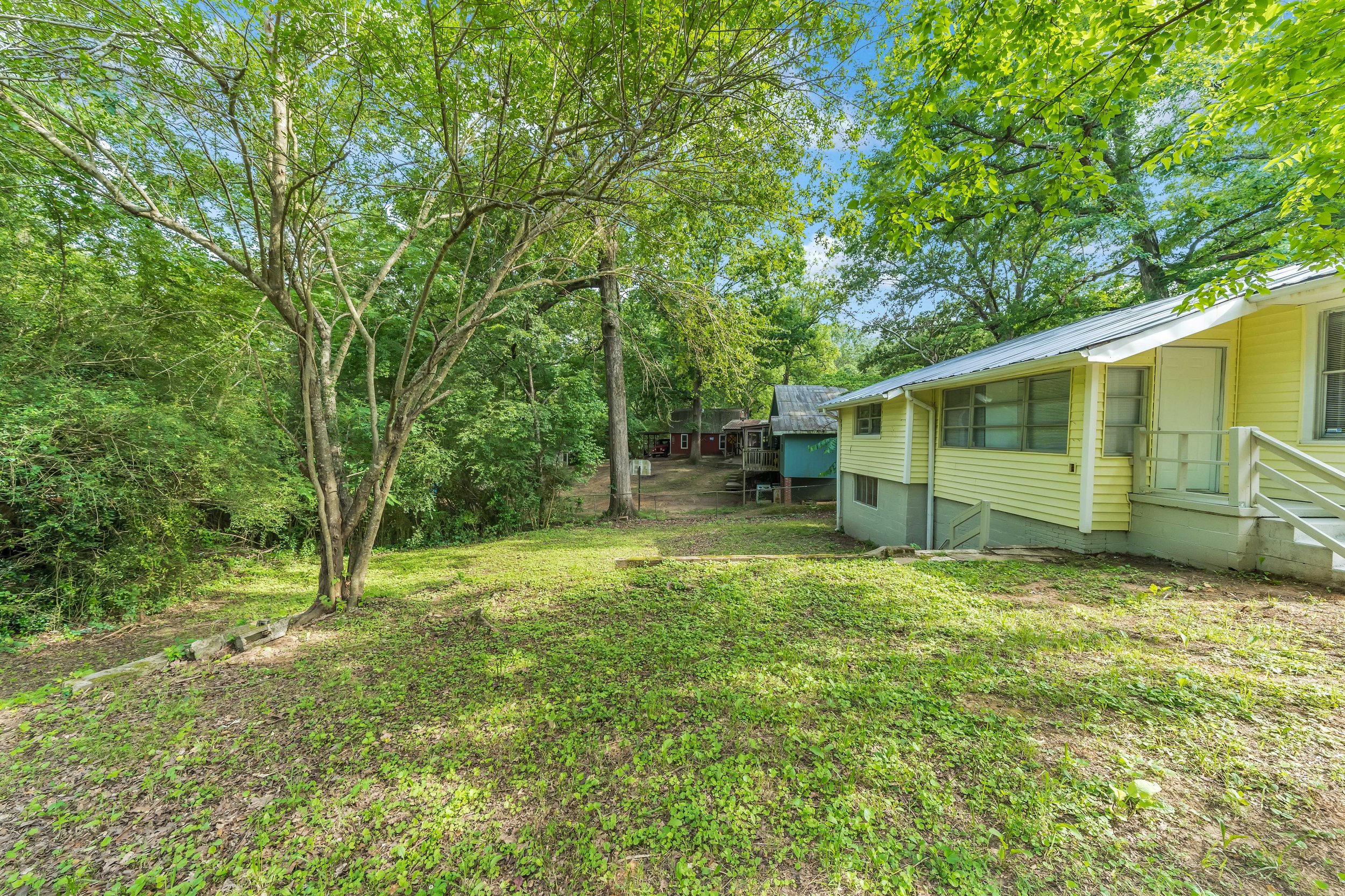 211 Lakeshore Cir Adamsville (after) 08.JPG