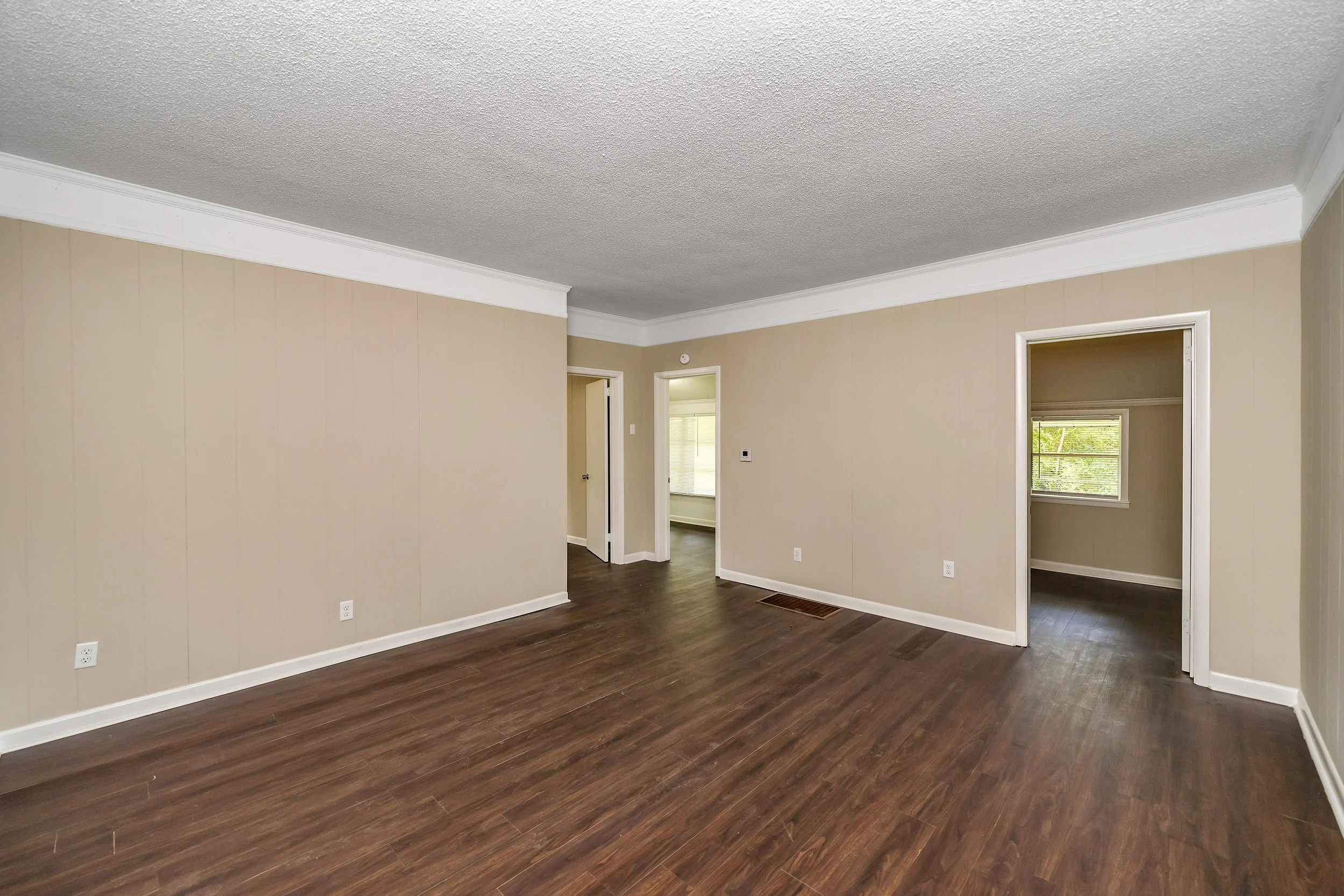 211 Lakeshore Cir Adamsville (after) 16.JPG