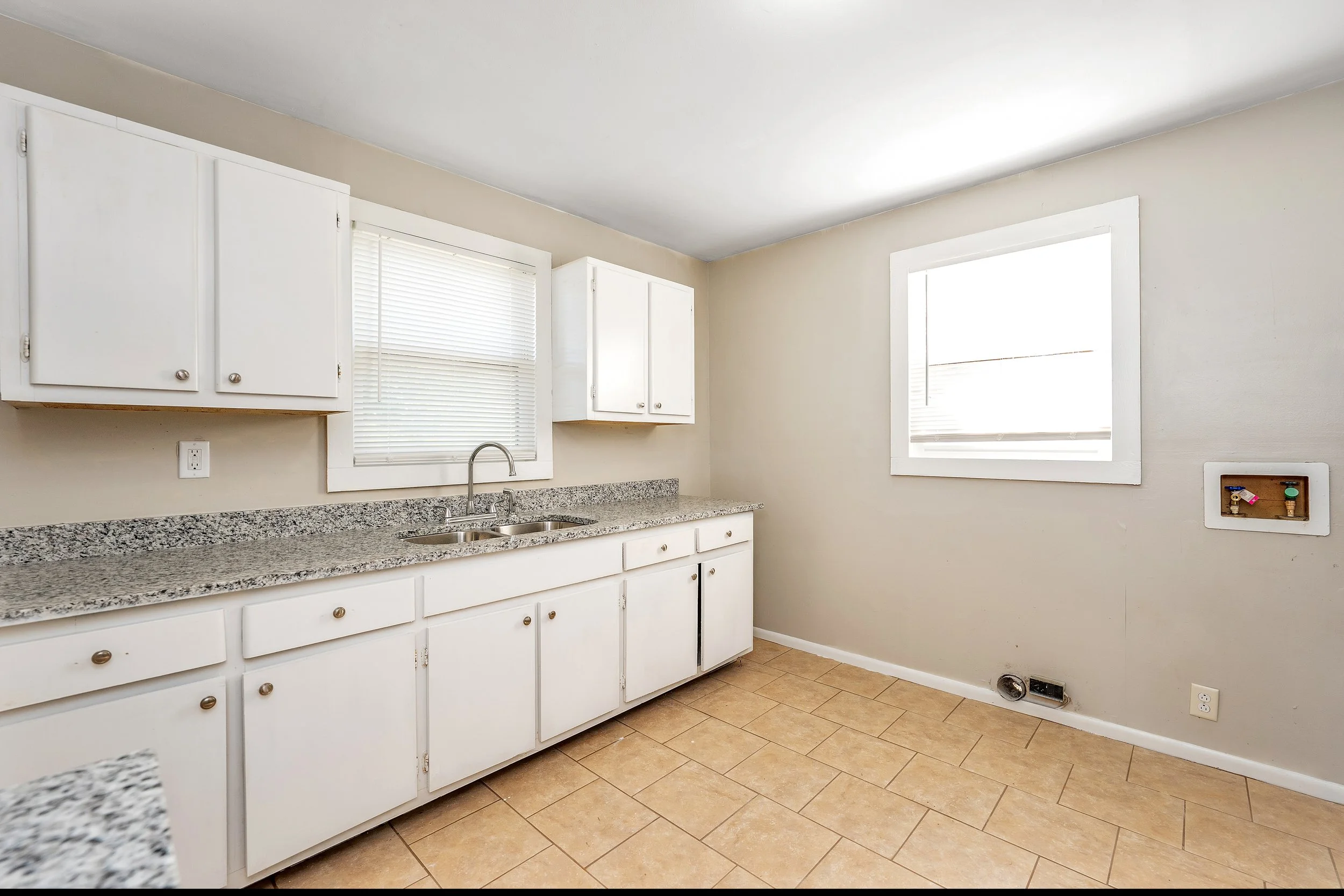 959 Main St Sycamore (after) 15.JPG